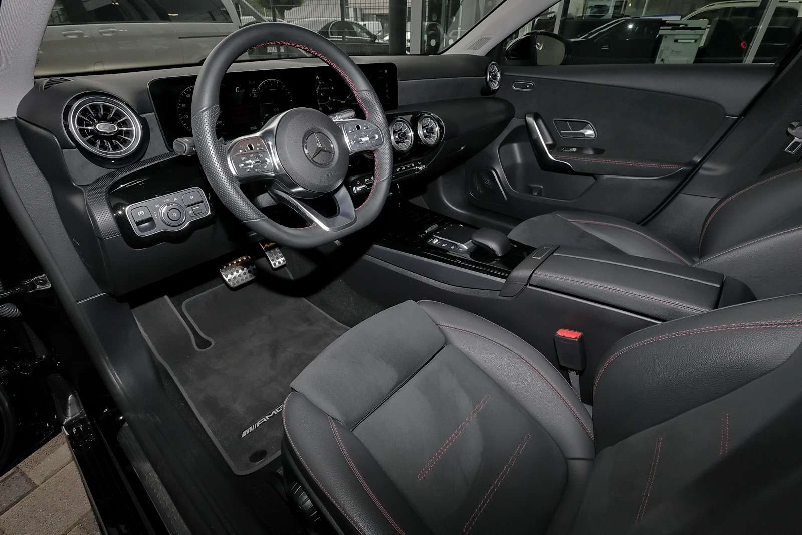 Mercedes-Benz A 250