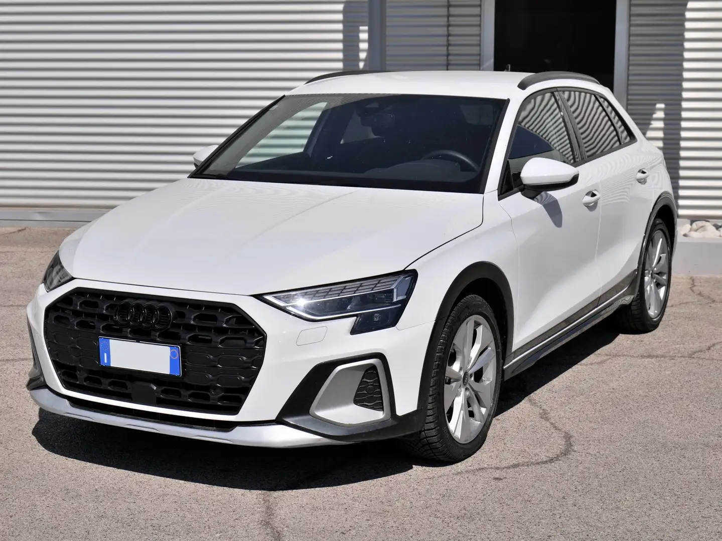 Audi A3 Allstreet 2.0 Tdi 150cv S-tr. Business Advanced Bianco - 1