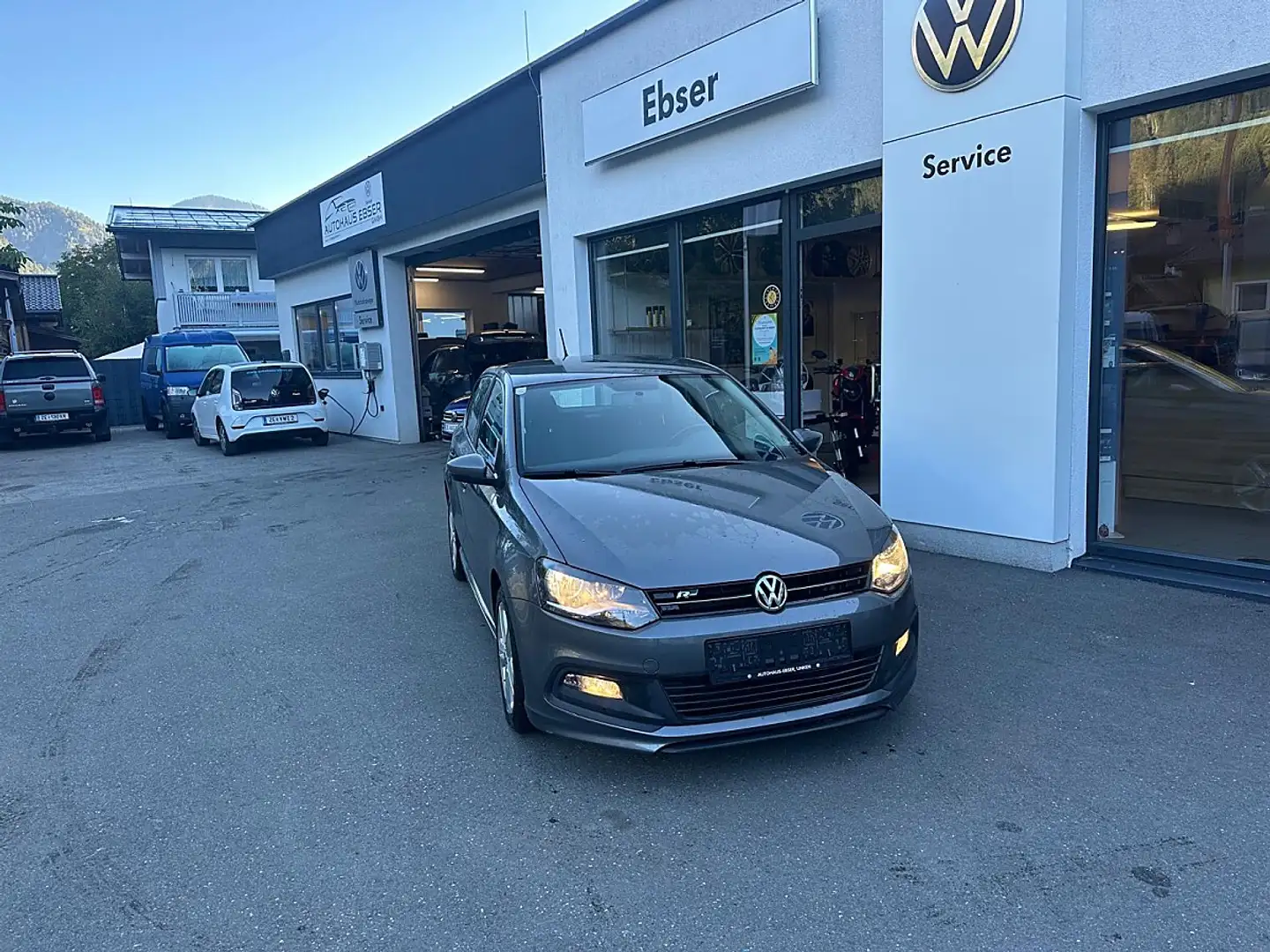 Volkswagen Polo 1.2 TDI 4Sports Silber - 1