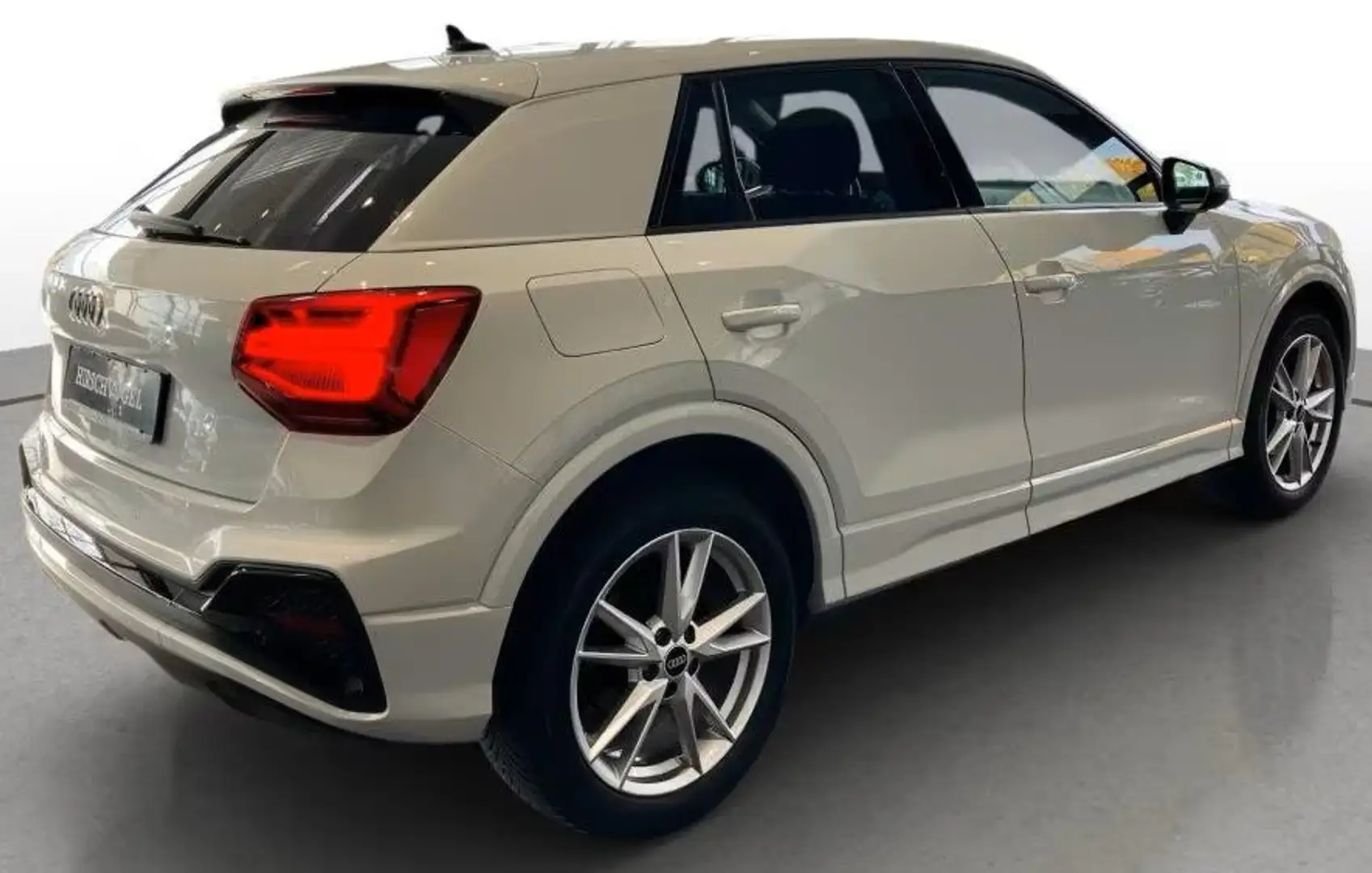 Audi Q2 Q2 35 1.5 tfsi S line s-tronic - LED MATRIX KAMERA Blanc - 2