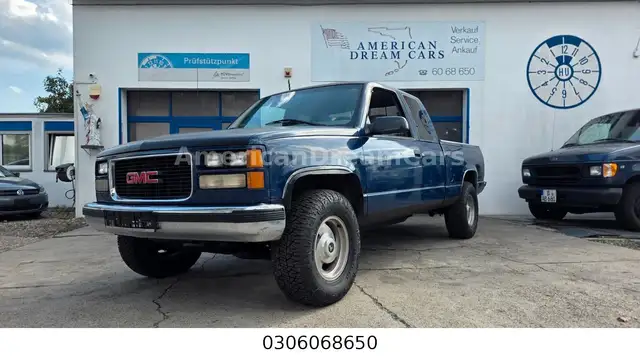 GMC Sierra