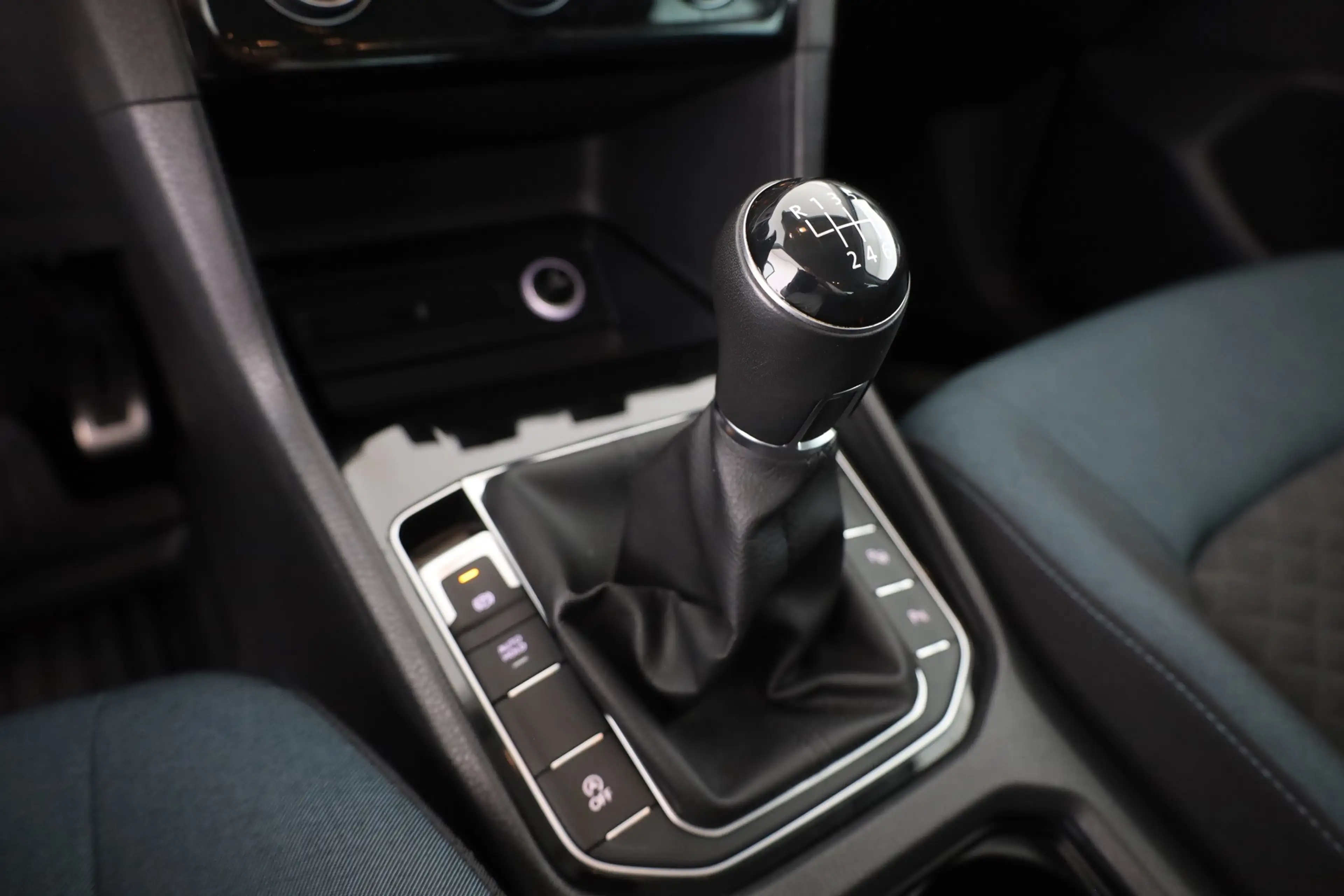 Volkswagen Golf Sportsvan 1.0 TSI IQ.DRIVE Kamera ACC — photo 14