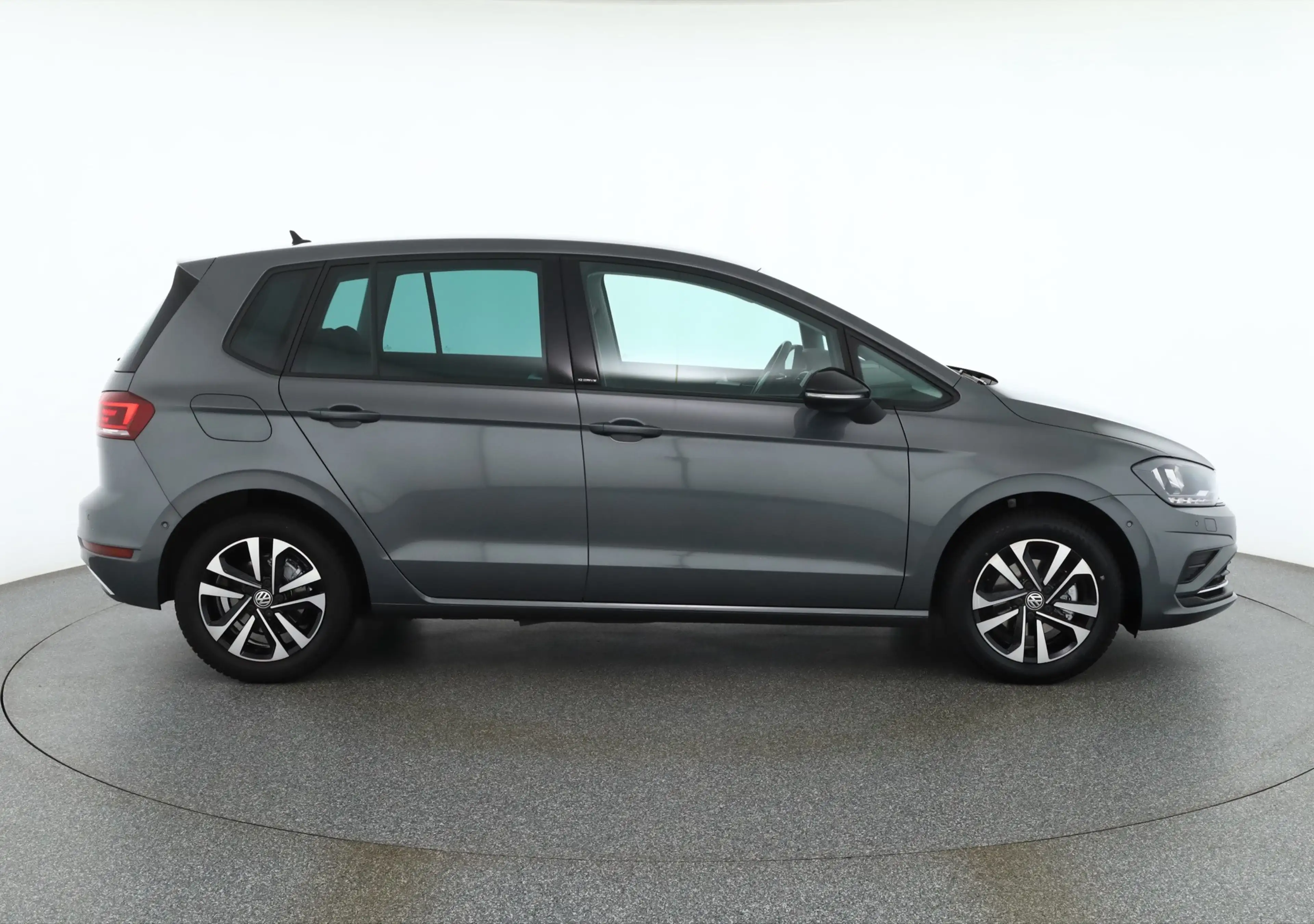 Volkswagen Golf Sportsvan 1.0 TSI IQ.DRIVE Kamera ACC — photo 6