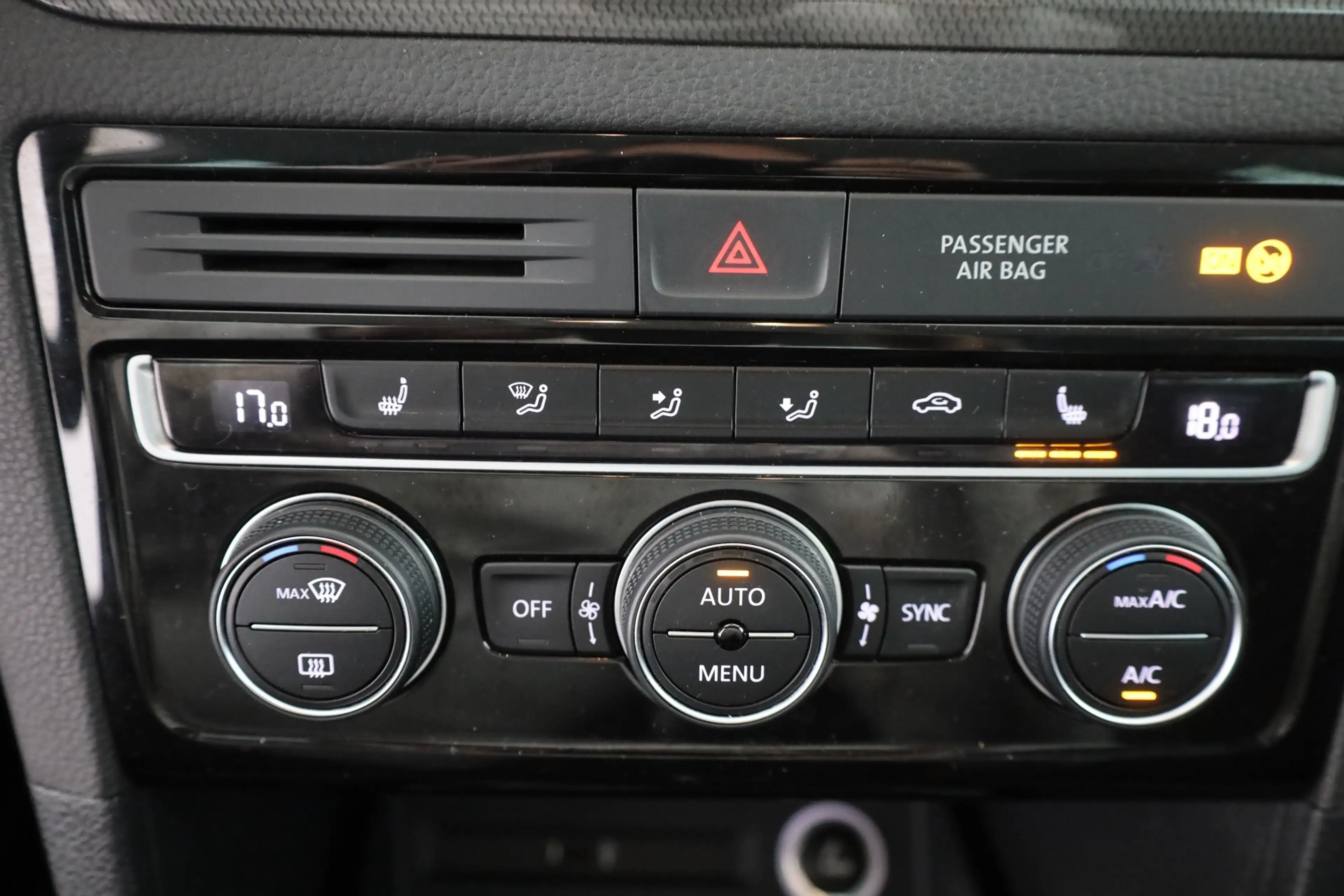 Volkswagen Golf Sportsvan 1.0 TSI IQ.DRIVE Kamera ACC — photo 12