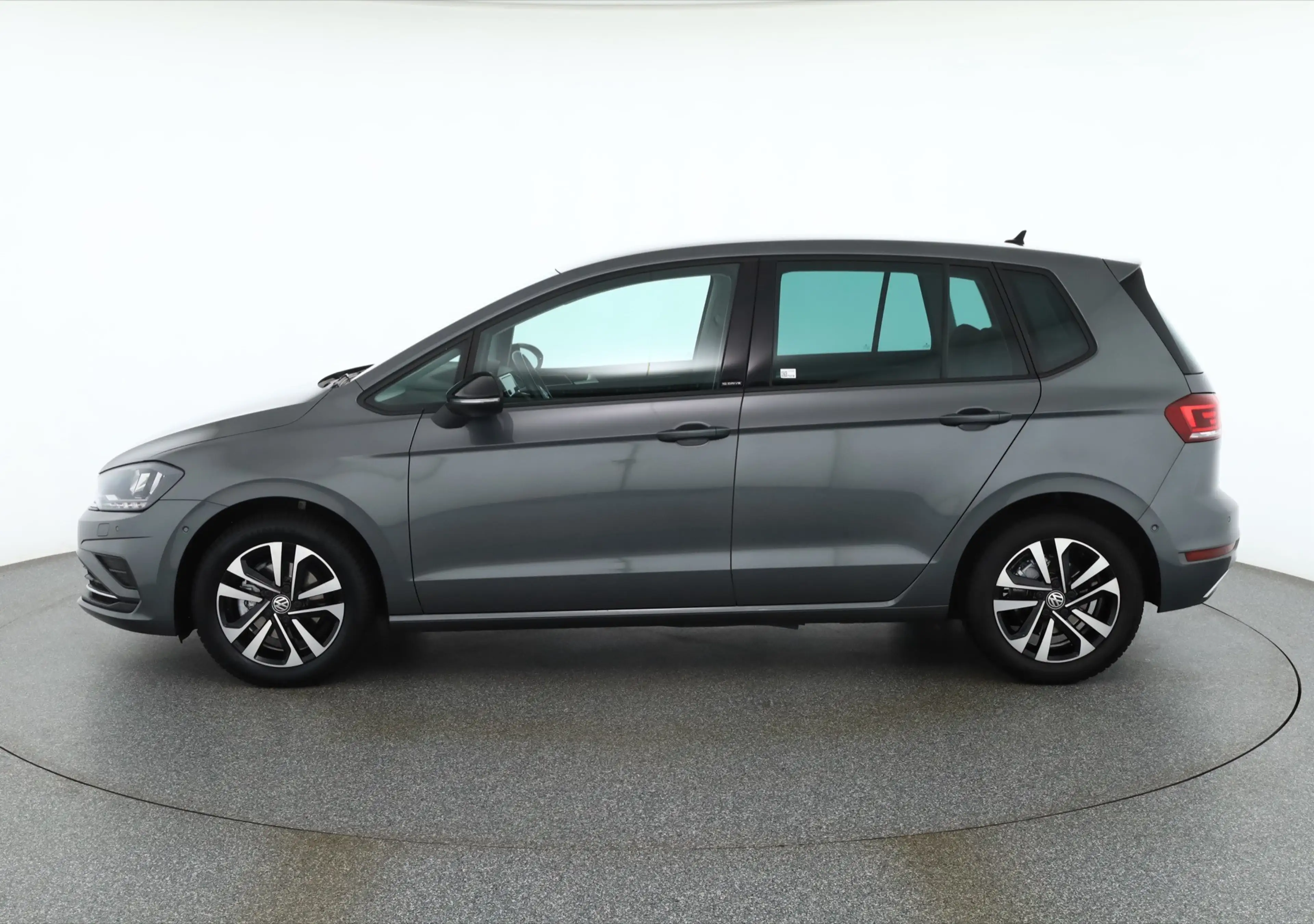 Volkswagen Golf Sportsvan 1.0 TSI IQ.DRIVE Kamera ACC — photo 2