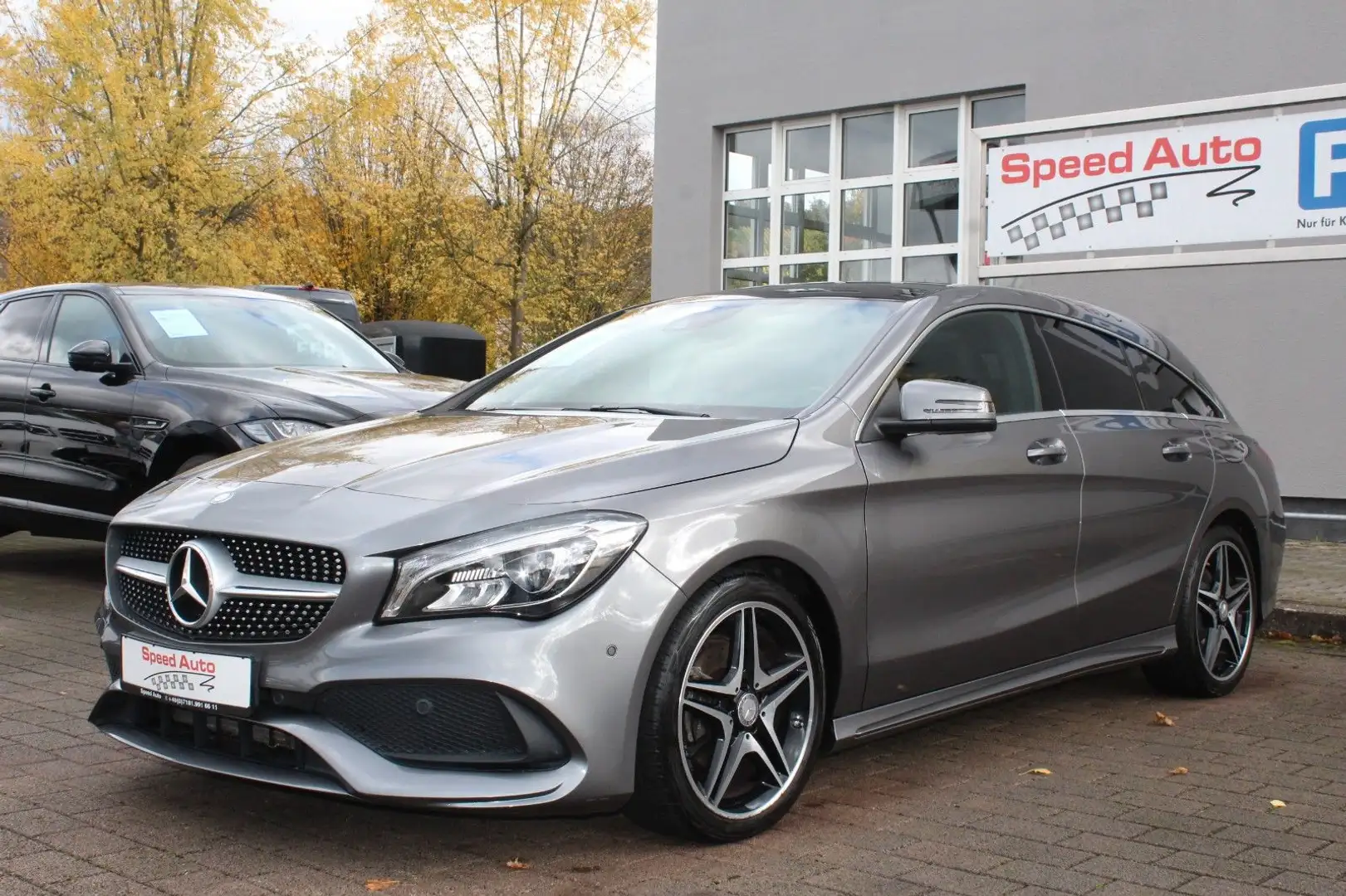 Mercedes-Benz CLA 180 CLA 180 AMG-Line/PANORAMA/KAMERA/NAVI/LED High Gris - 1