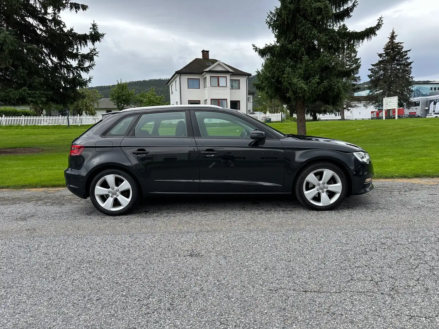 Audi A3 - 1