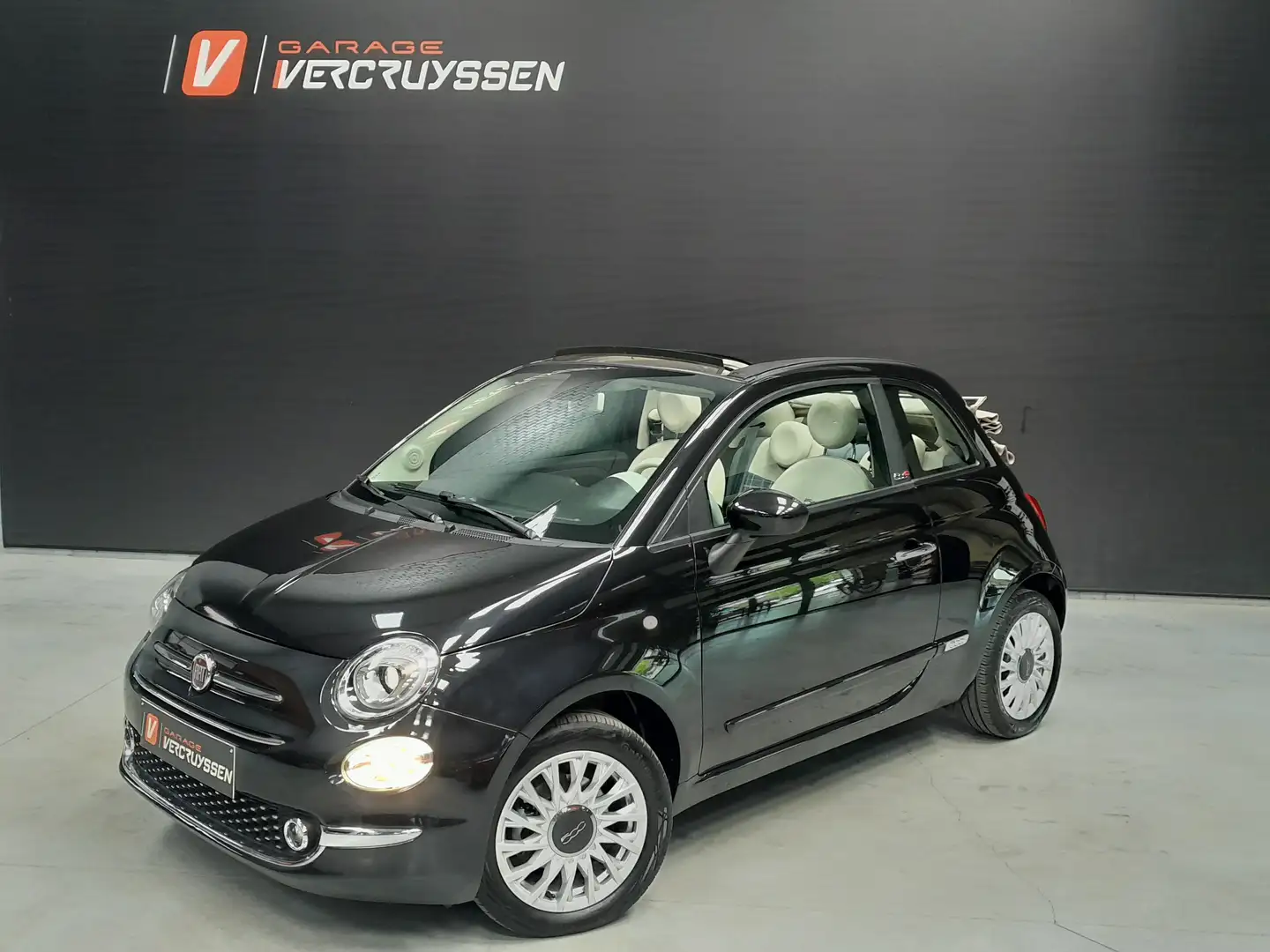 Fiat 500C 1.0i MHEV Lounge Schwarz - 2