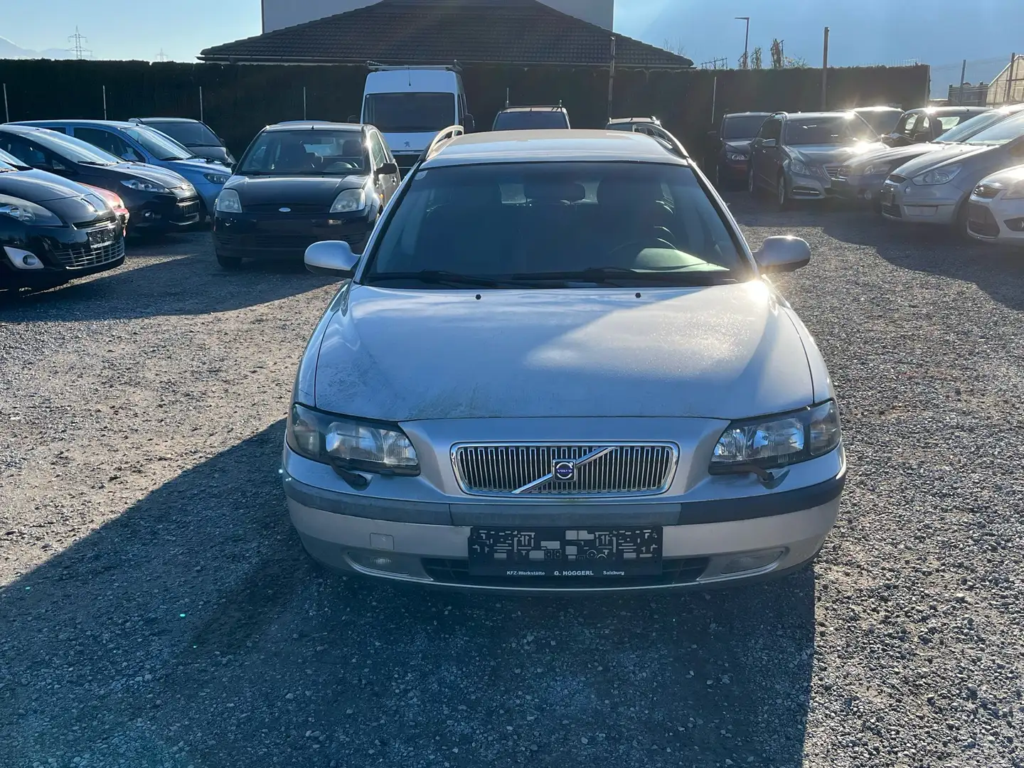 Volvo V70 NUR FÜR EXPORT ODER HÄNDLER! - 2