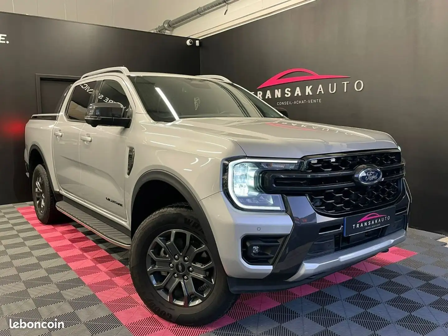 Ford Ranger DOUBLE CABINE 2.0 ECOBLUE 205 CH SS BVA10 e-4WD WILDTRAK ATTELAGE ENTRETIEN Gris - 1