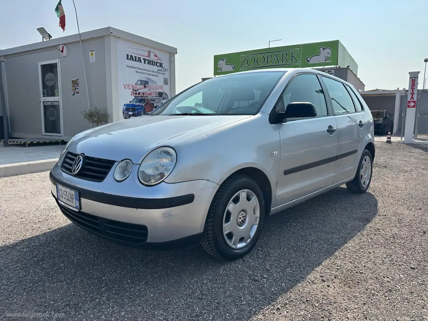 Volkswagen Polo 1.2 5p. Grijs - 1