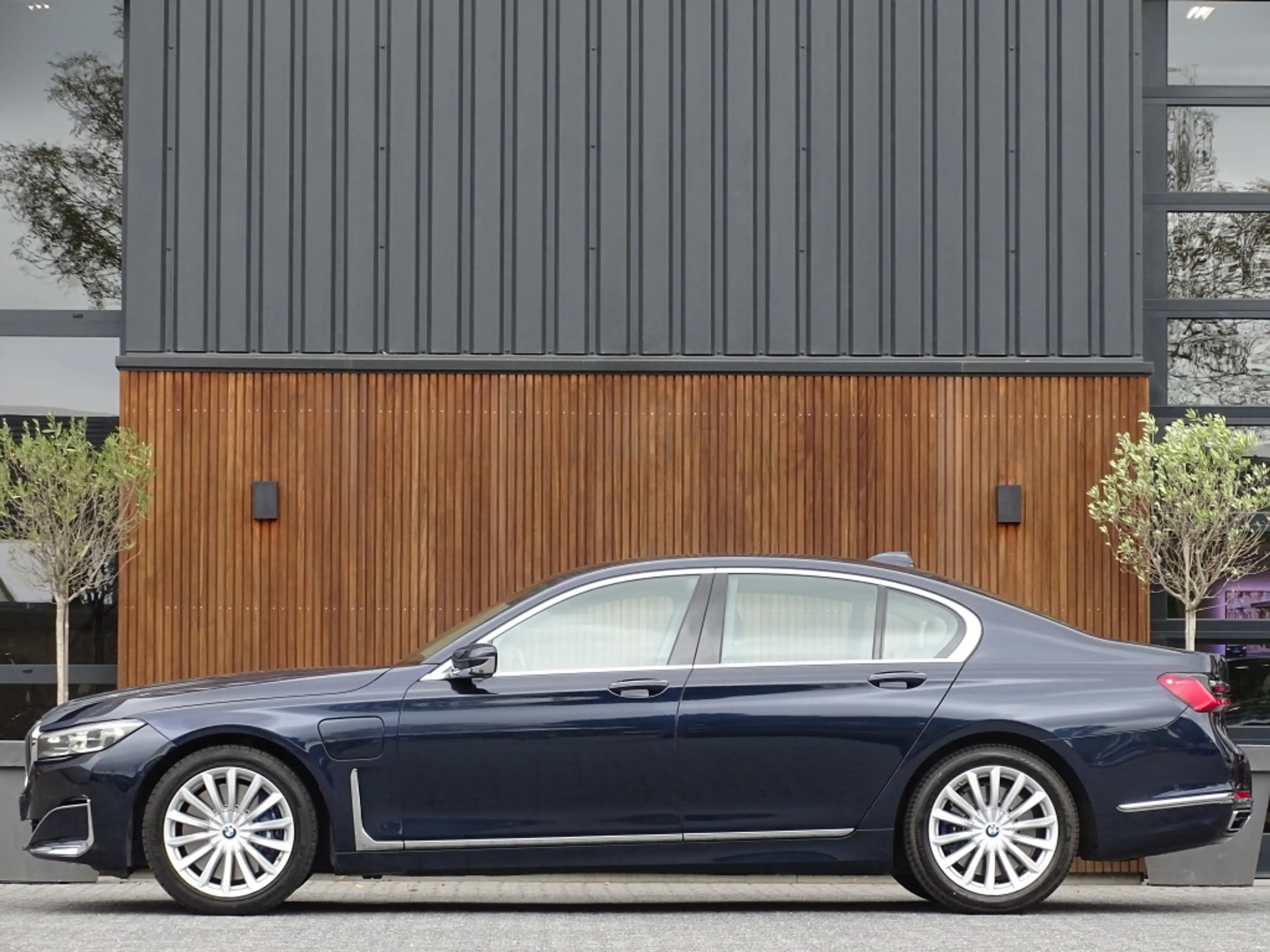 BMW 745 7-serie 745e 394PK / M-Individual / ACC / Softclos — photo 5