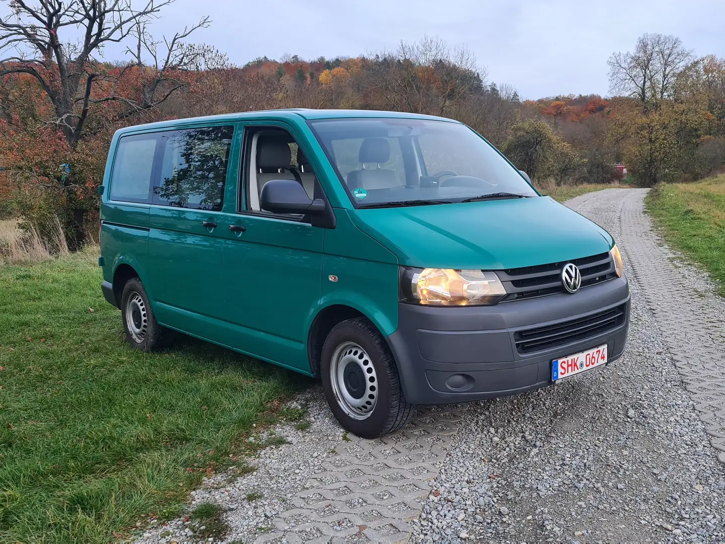 Volkswagen T5 6-Sitzer Grün - 1