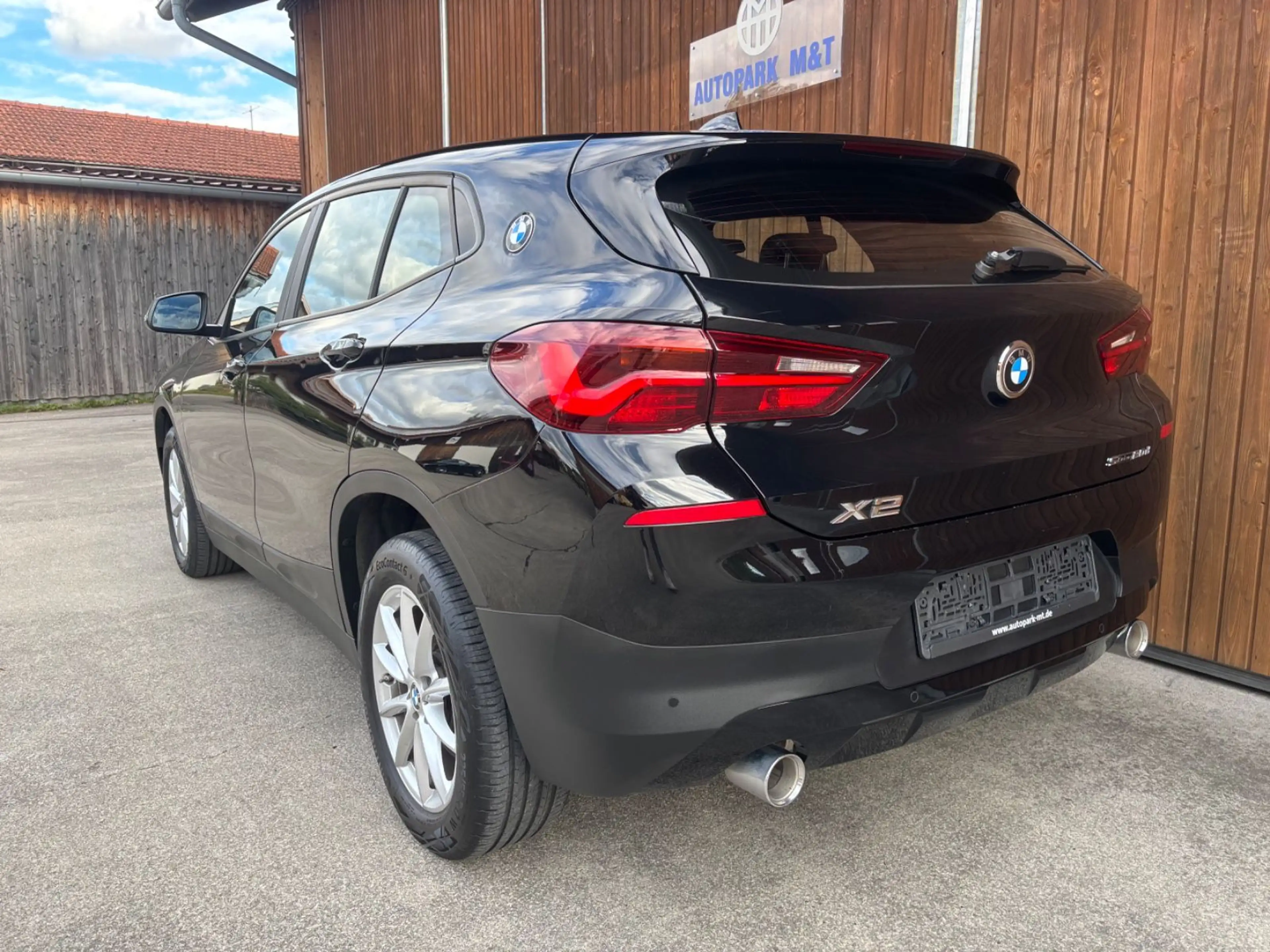 BMW X2 sDrive 20d Navi Leder LED Panorama Wireless — photo 4