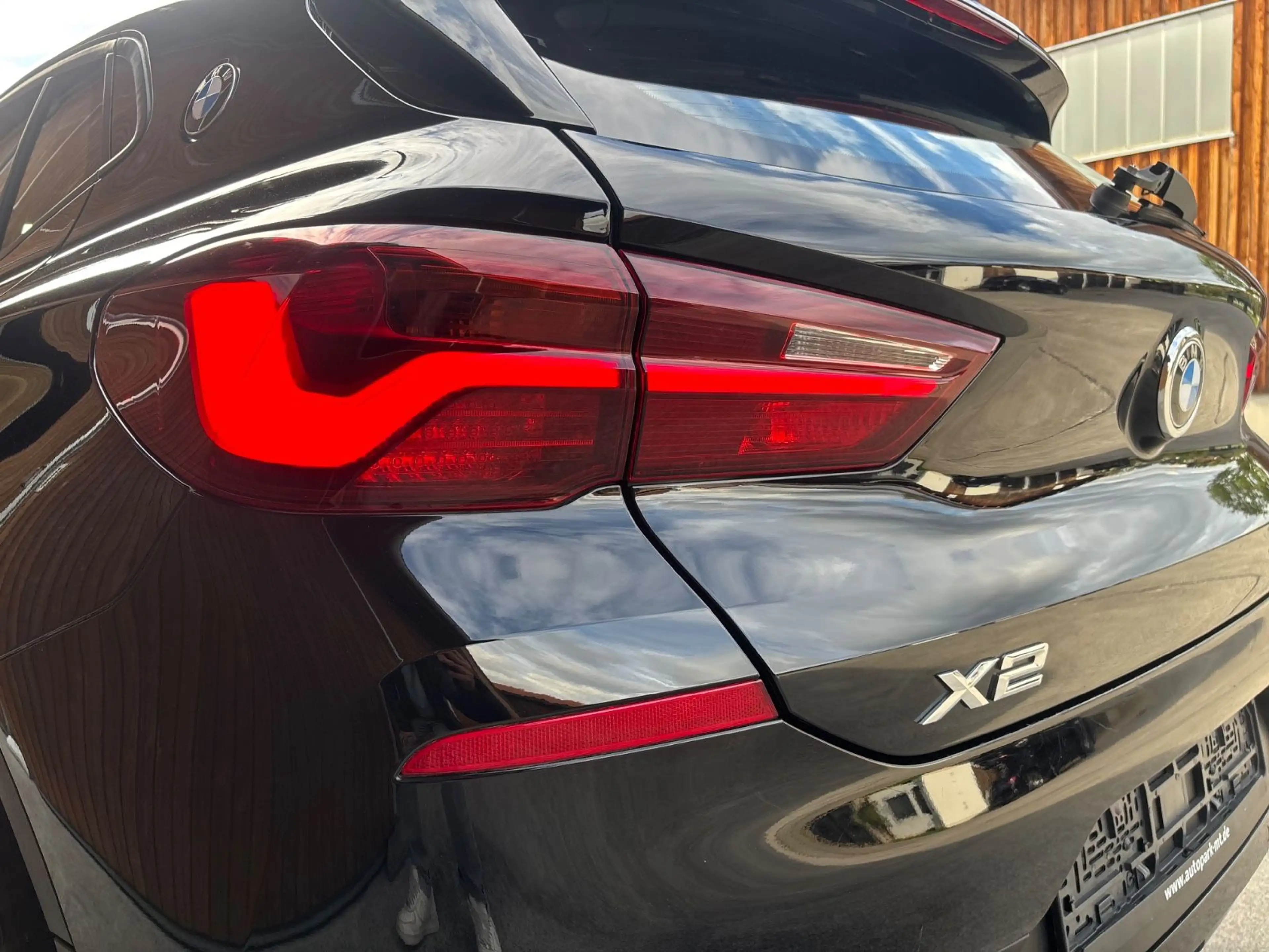 BMW X2 sDrive 20d Navi Leder LED Panorama Wireless — photo 15
