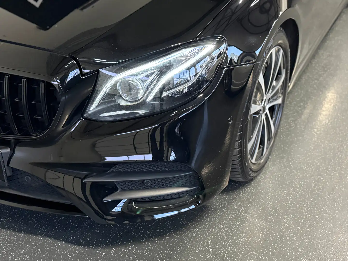 Mercedes-Benz E 400 E 400d 4Matic LIMO AMG Paket Tausch mgl. Schwarz - 2