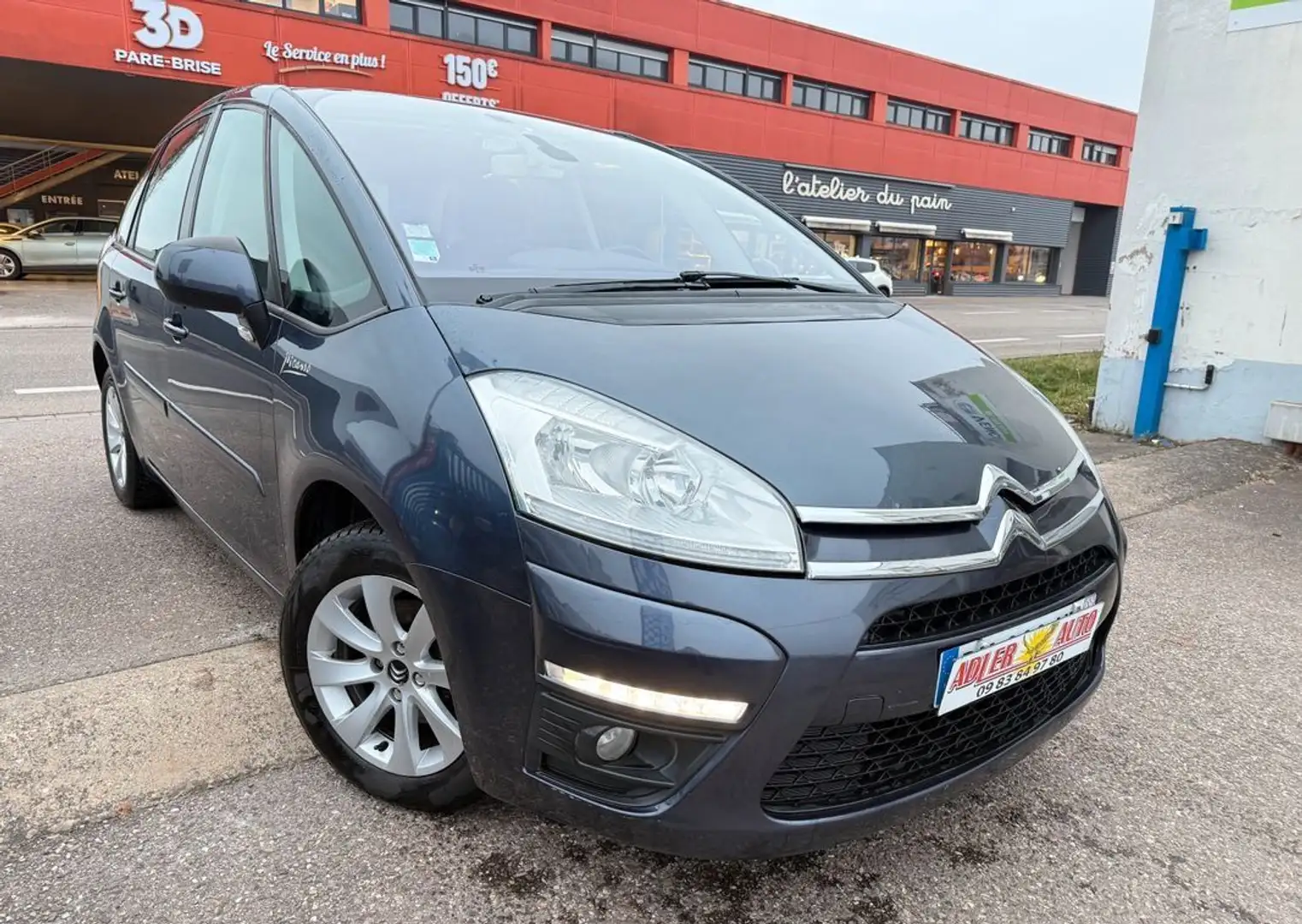 Citroen C4 Picasso Citroën 1.6 HDi110 FAP Confort BMP6 Gris - 1