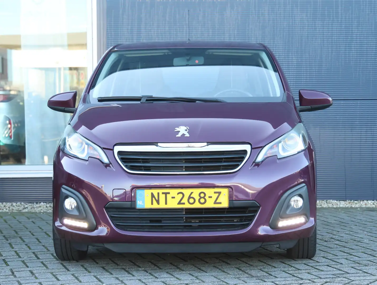 Peugeot 108 1.0 e-VTi Blue Lion Airco | Bluetooth | Lage KM Paars - 2