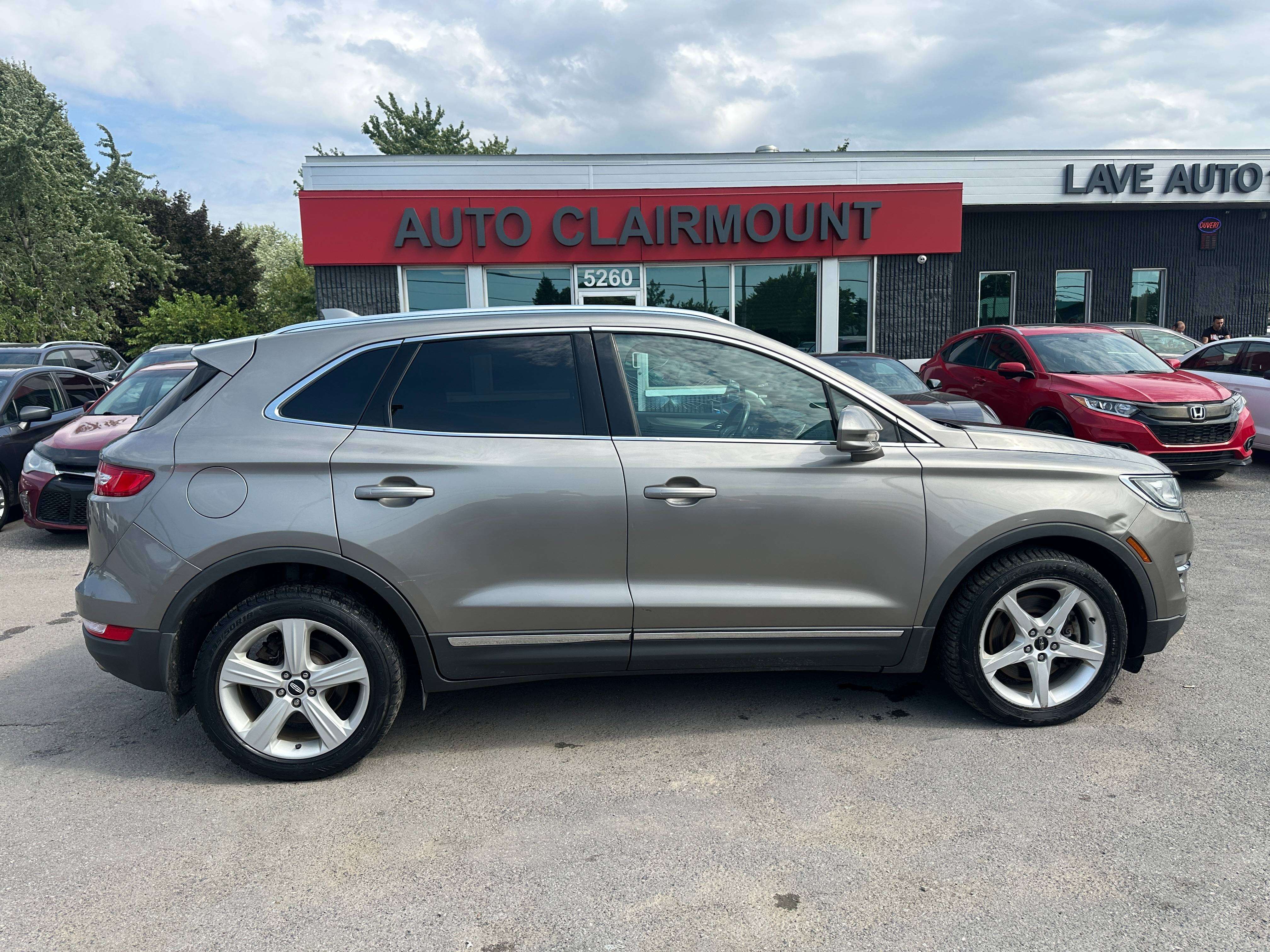 2016 Lincoln MKC Premier - Image 3