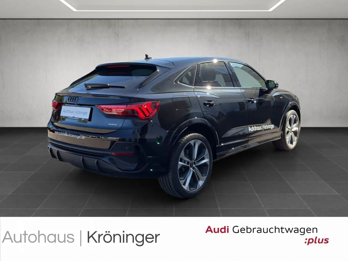 Audi Q3 Sportback 40 TDI quattro S line Panorama Schwarz - 2