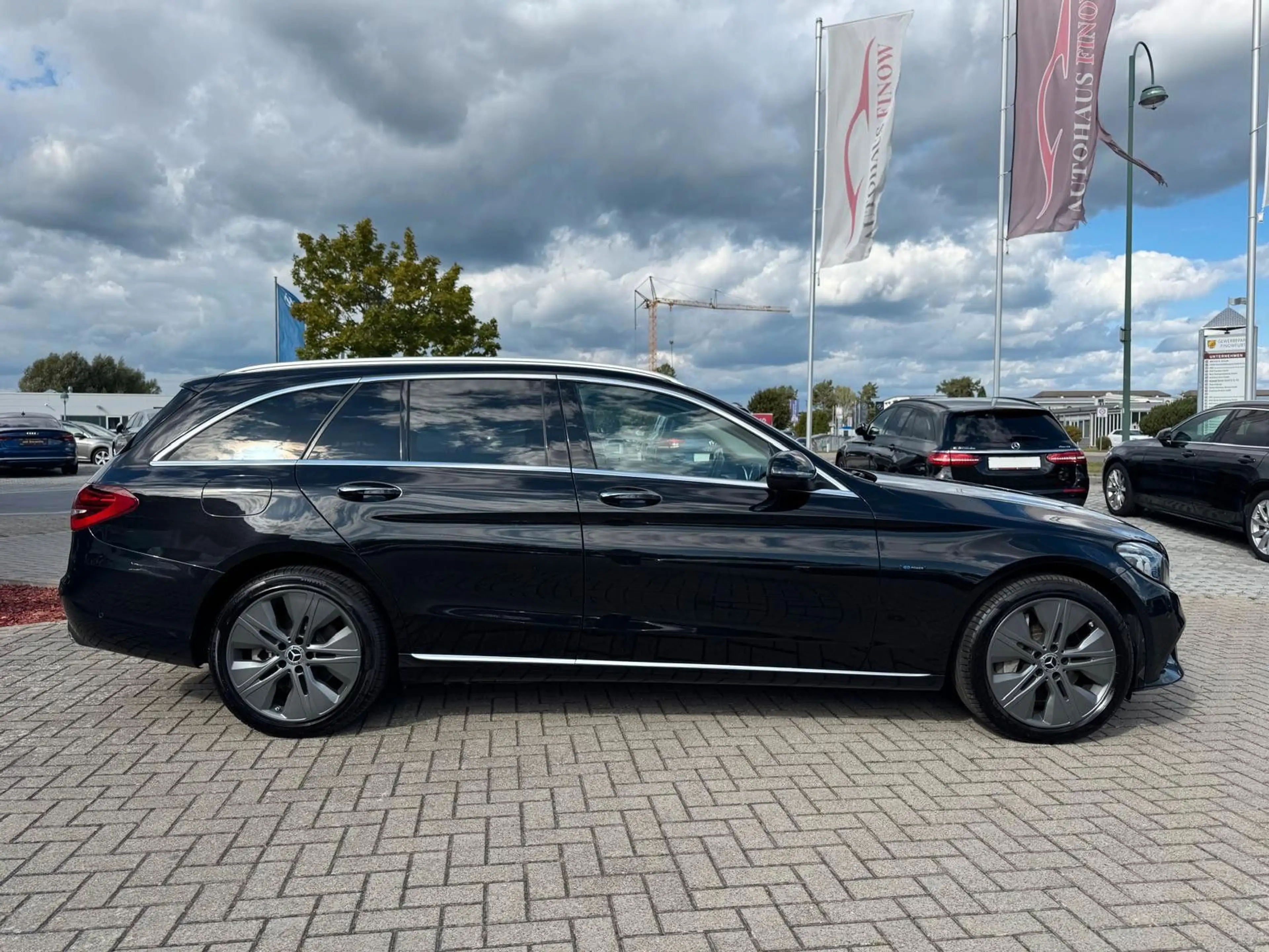 Mercedes-Benz C 300 de T"9G-TRONIC"HEAD UP"KEYLESS"ACC"MEMORY" — photo 9