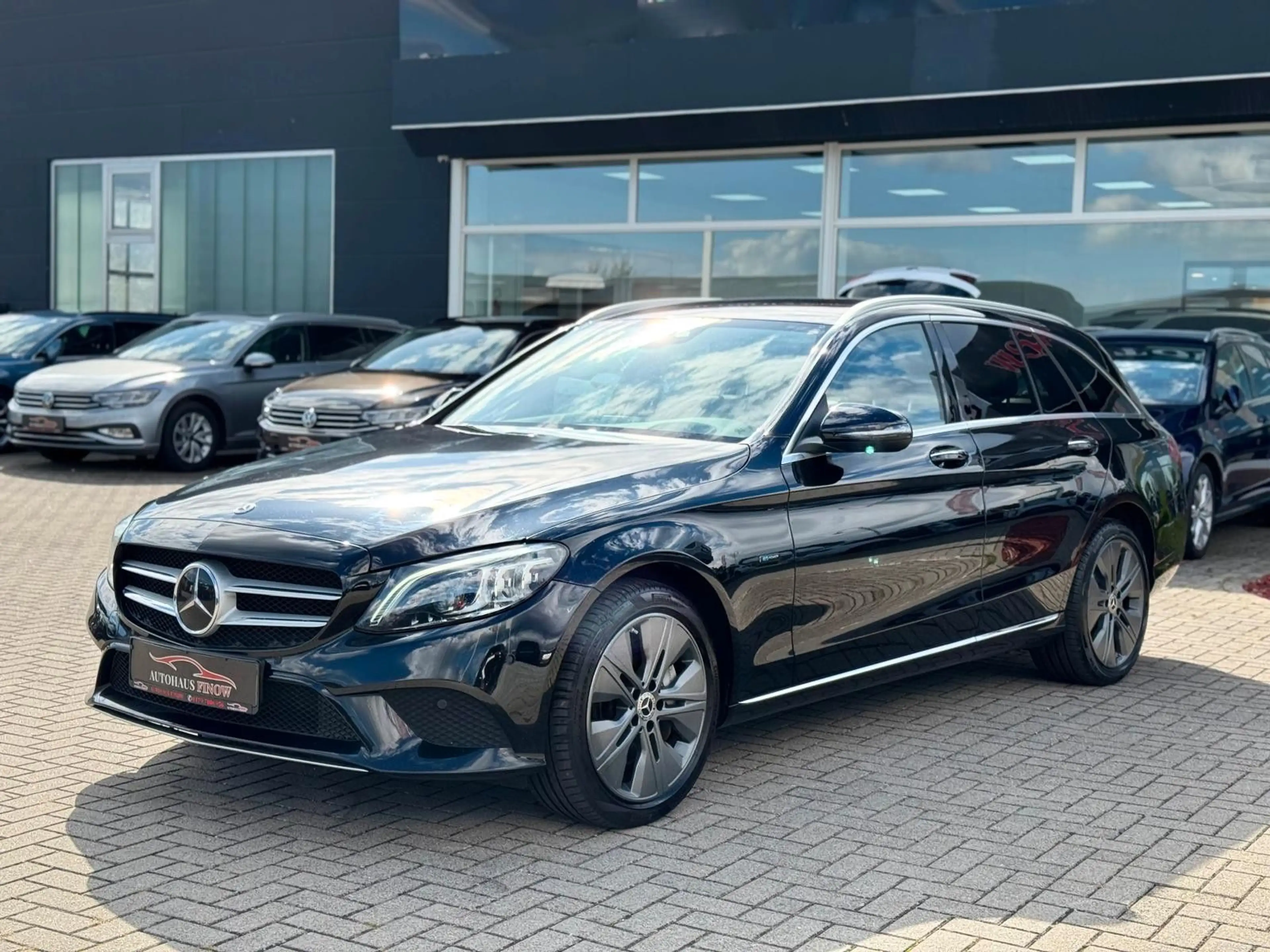 Mercedes-Benz C 300 de T"9G-TRONIC"HEAD UP"KEYLESS"ACC"MEMORY" — photo 3