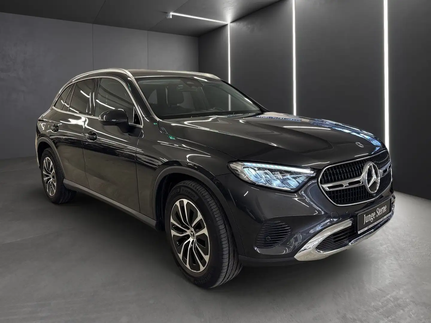 Mercedes-Benz GLC 220 d 4M Avantgarde*AHK*Distro*STDHZG*Totwi* Grau - 2