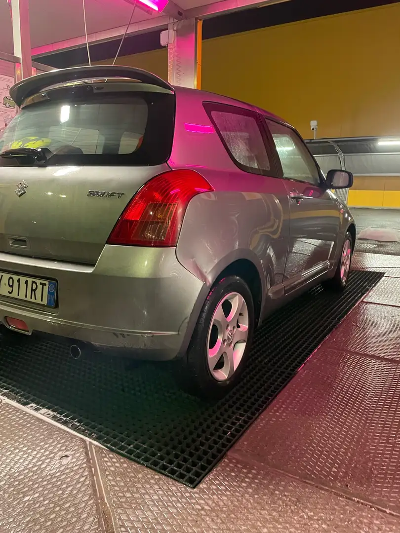 Suzuki Swift 5p 1.3 ddis GL - 2