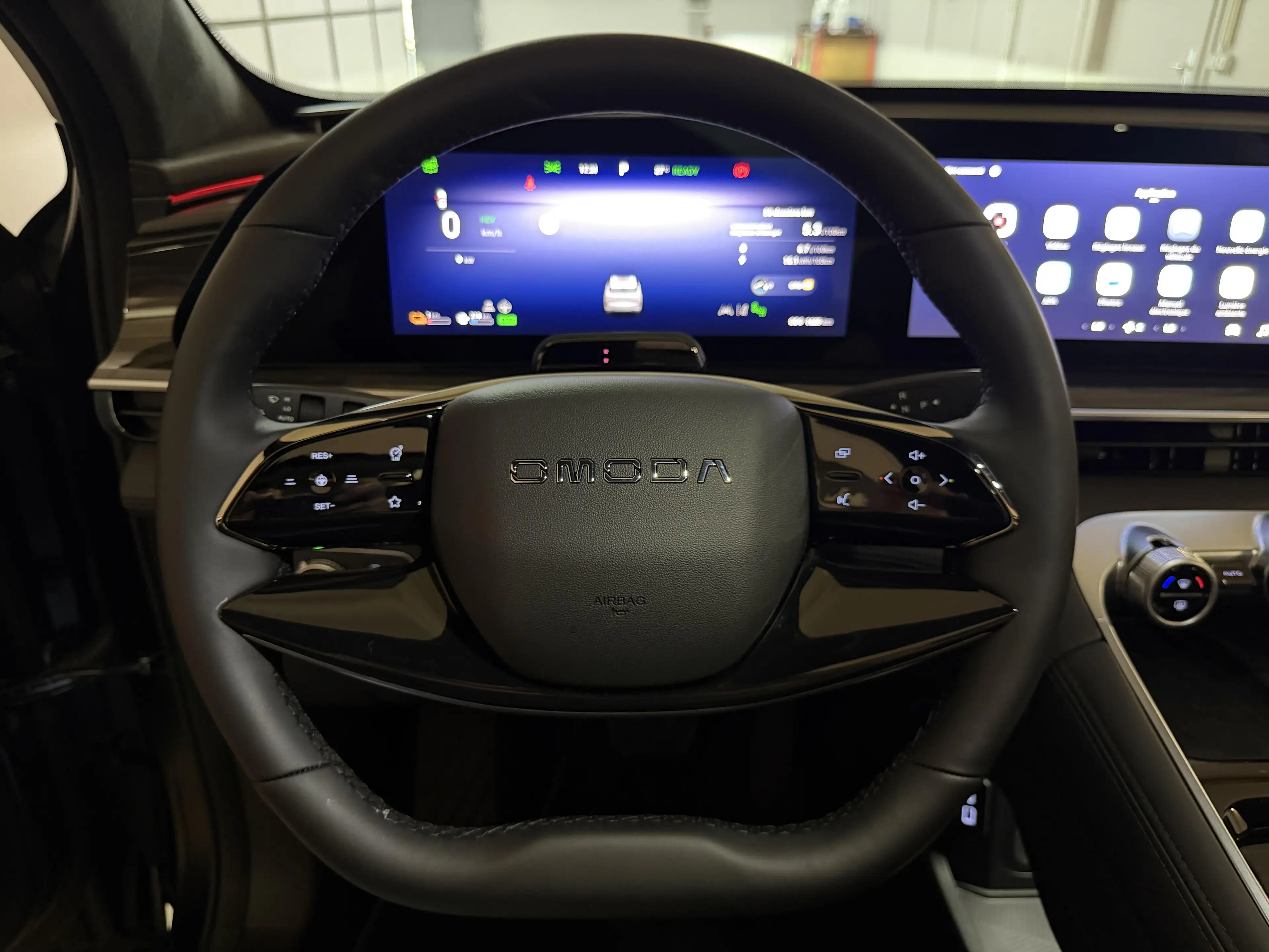 Omoda 9 SHS AWD PHEV Premium Black Edition — photo 14