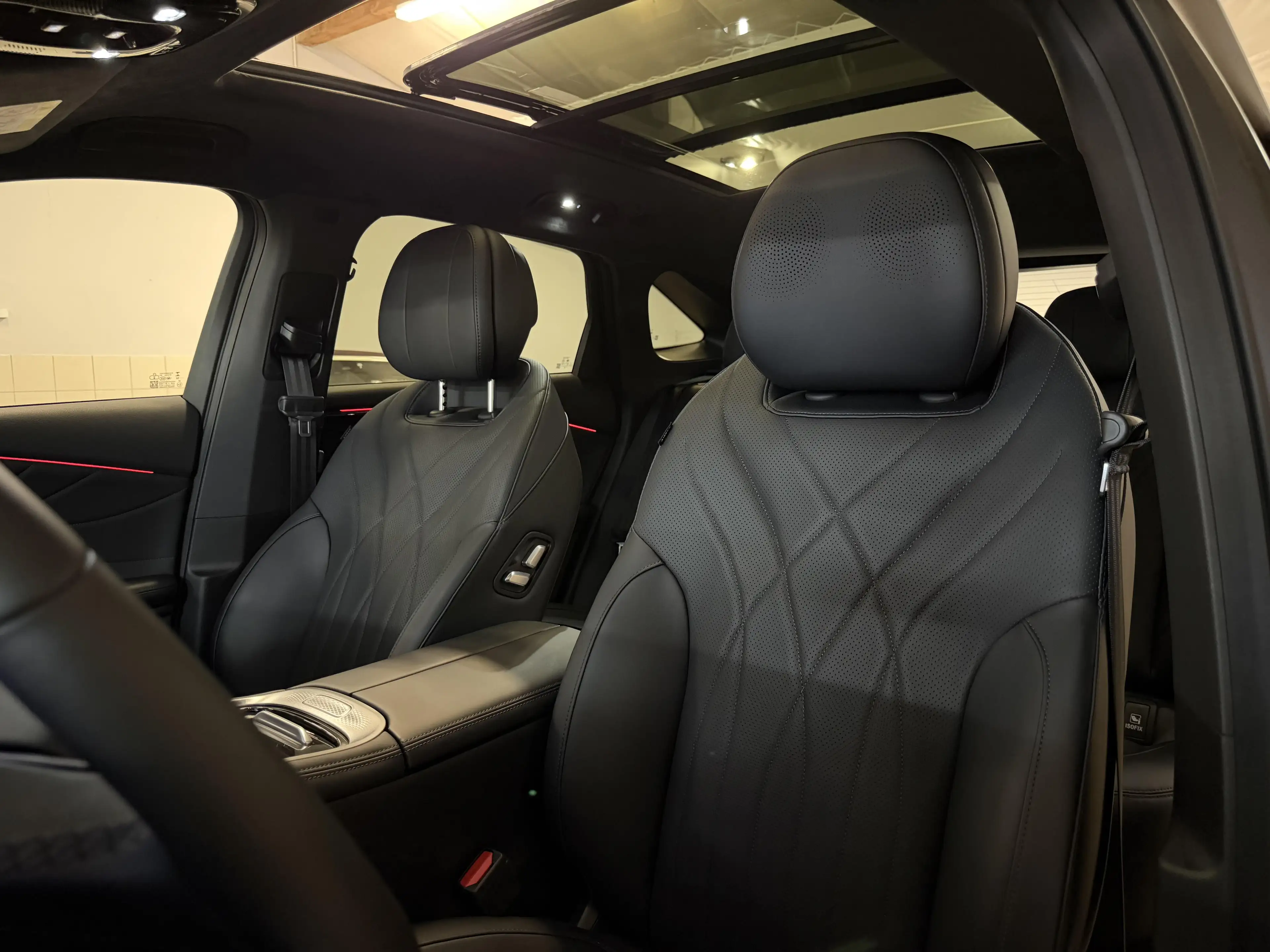 Omoda 9 SHS AWD PHEV Premium Black Edition — photo 13