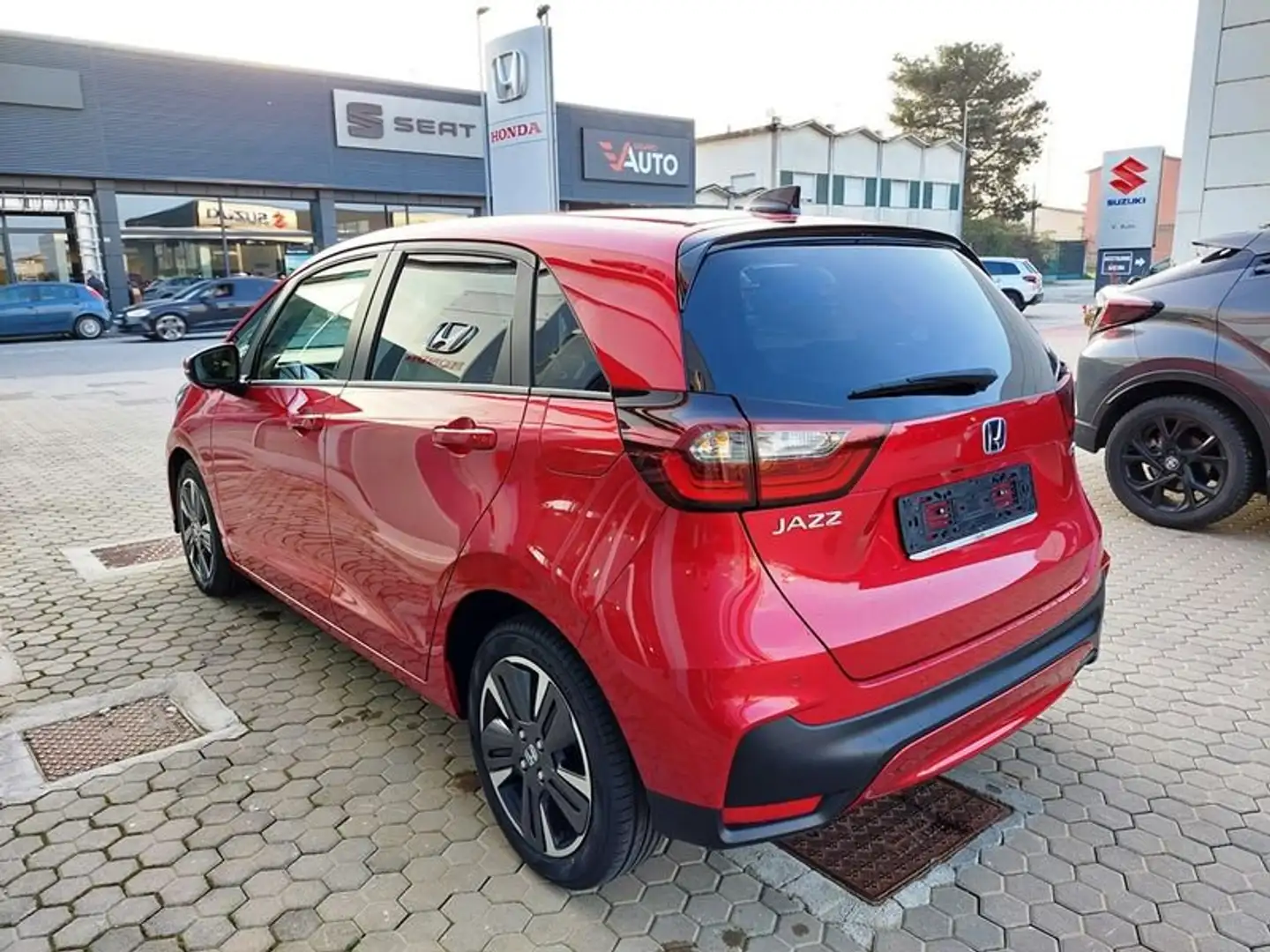 Honda Jazz 1.5 Hev Advance *NUOVA DA IMMATRICOLARE* Red - 2