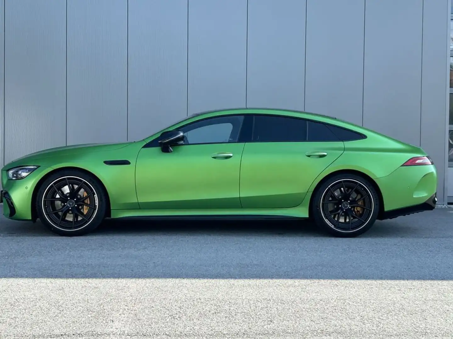 Mercedes-Benz AMG GT 63 S E Performance *KERAMIK*PANO*EDITION* Verde - 2