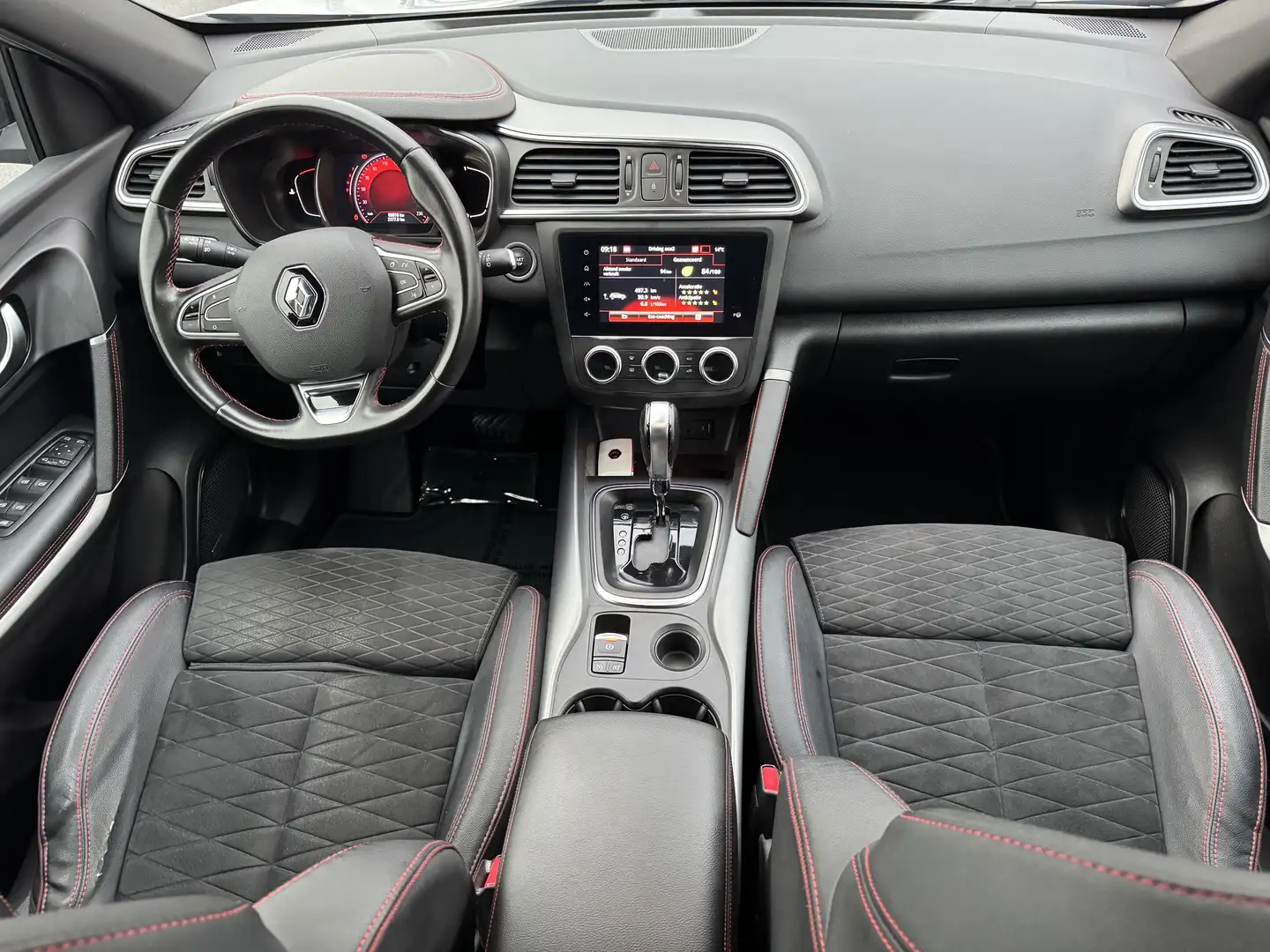 Renault Kadjar Kadjar Black edition/1eig/88000km/trekhaak/bose Plateado - 2