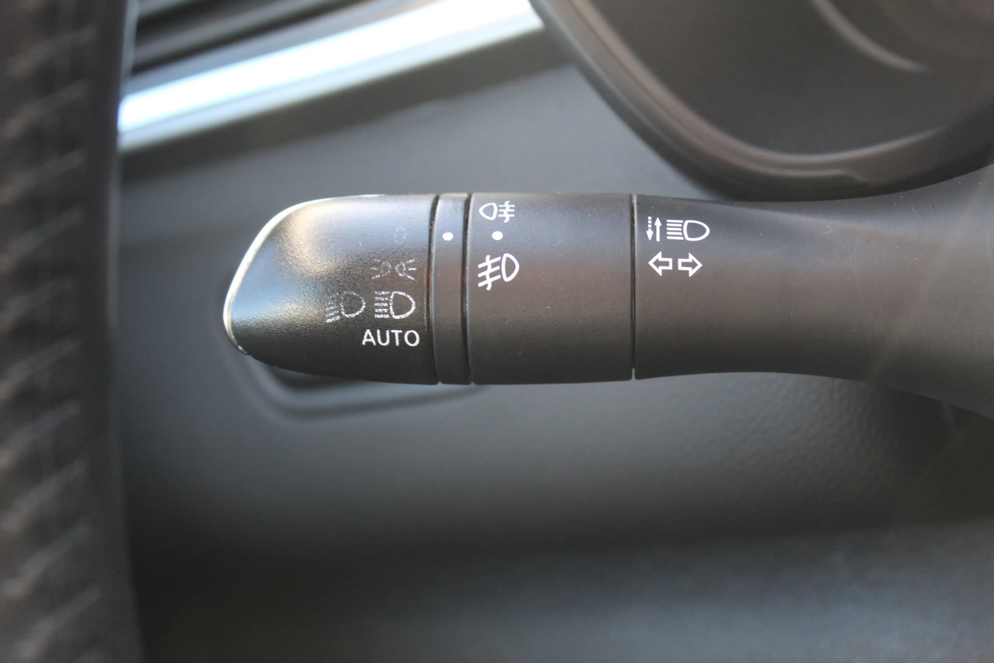 Renault Kadjar 1.2-130pk TCe Limited AUTOMAAT 1500kg Trekgewicht — photo 9