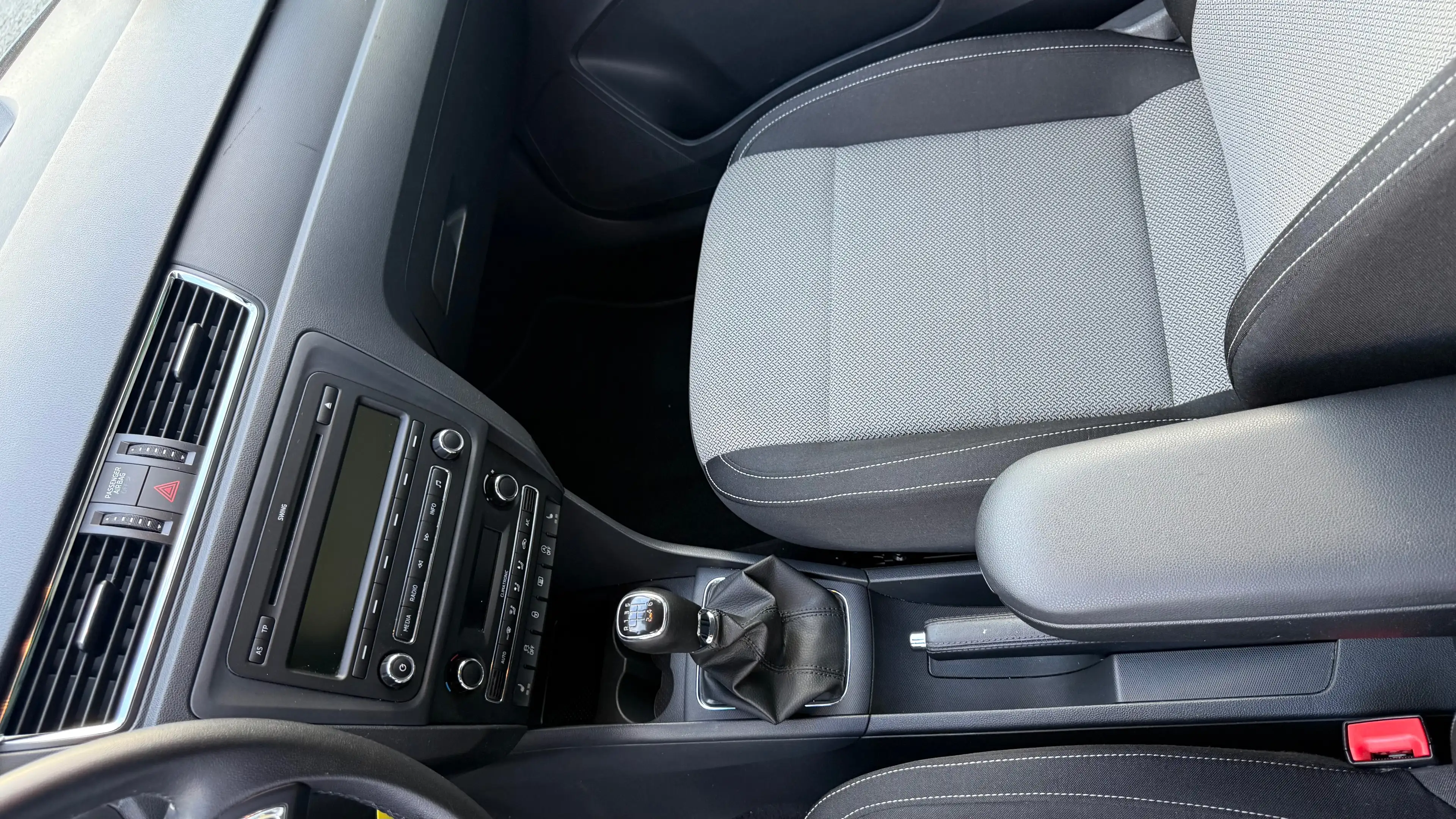 Skoda Rapid/Spaceback Elegance — photo 11