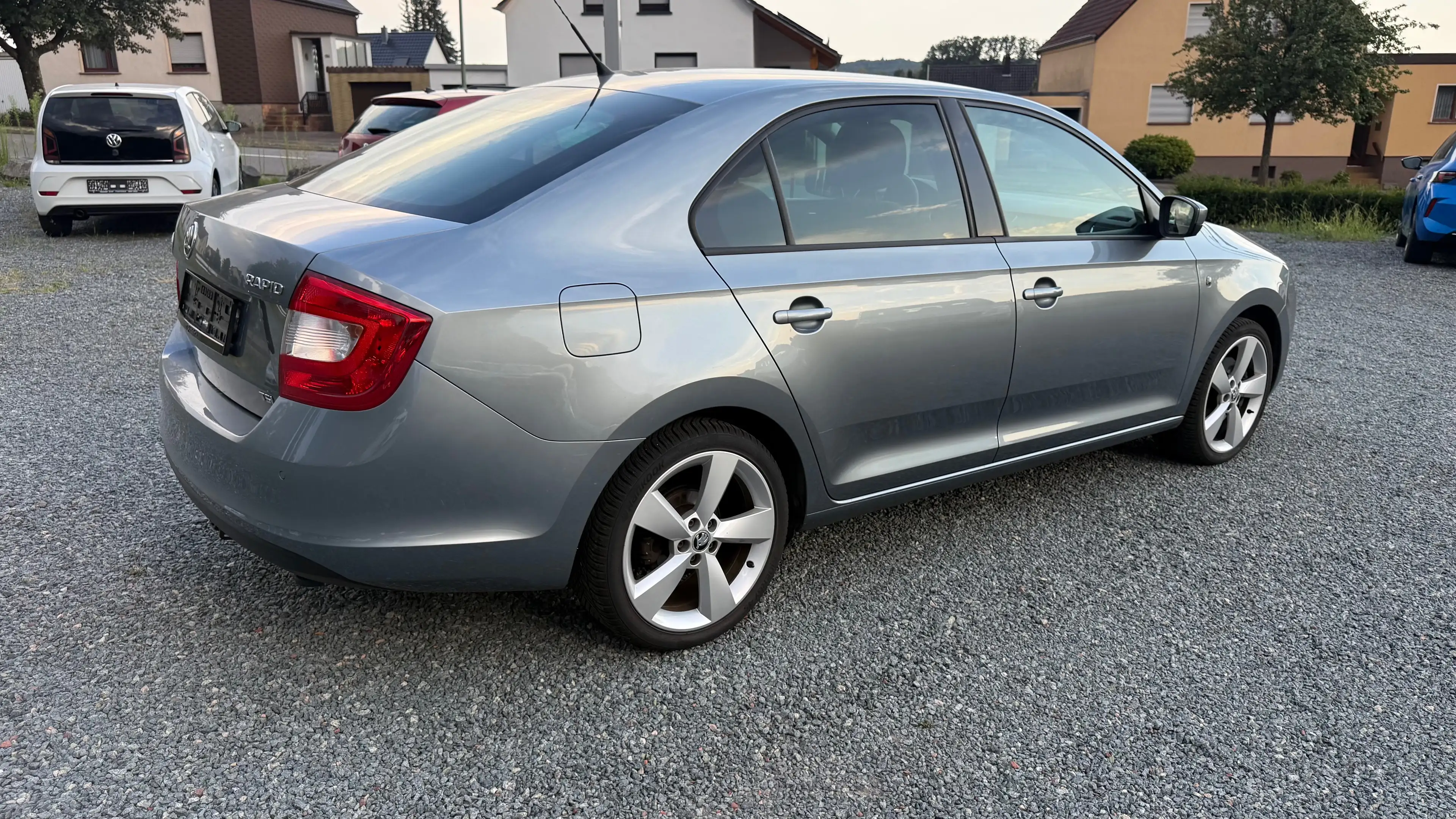Skoda Rapid/Spaceback Elegance — photo 6