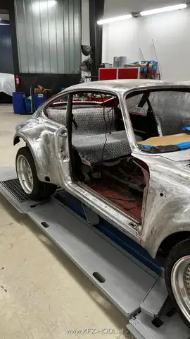 Porsche 911 Turbo Vollrestauriert Ansicht 41