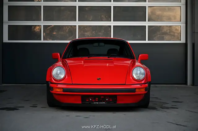 Porsche 911 Turbo Vollrestauriert Ansicht 4