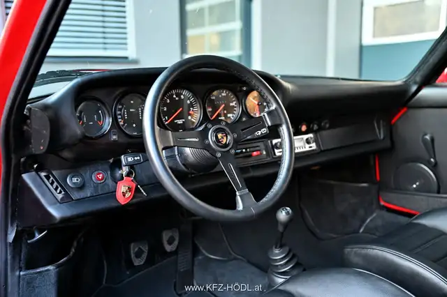 Porsche 911 Turbo Vollrestauriert Ansicht 14