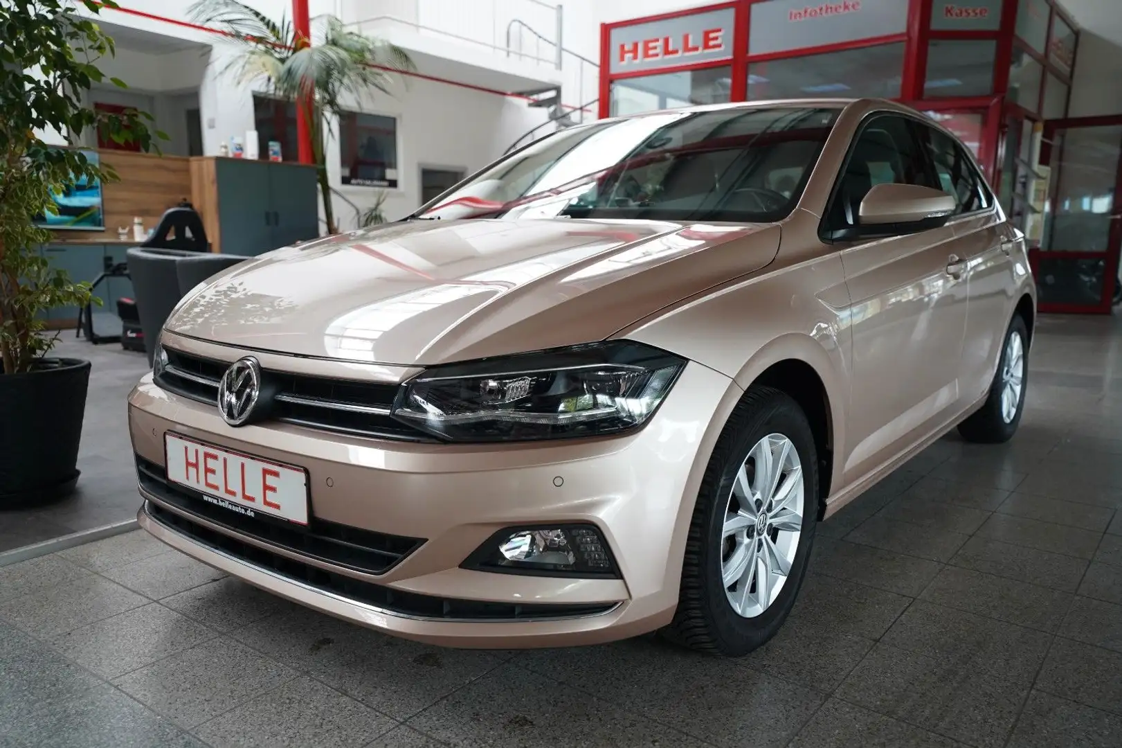 Volkswagen Polo VI Highline*NAVI+SHZ+LED Beige - 1