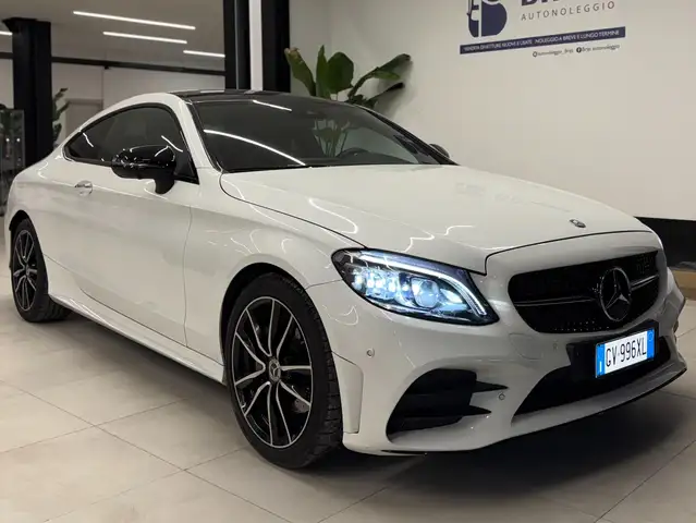 Mercedes-Benz C 200 Classe C- 2018 Coupe (eq-boost) Premium Plus auto