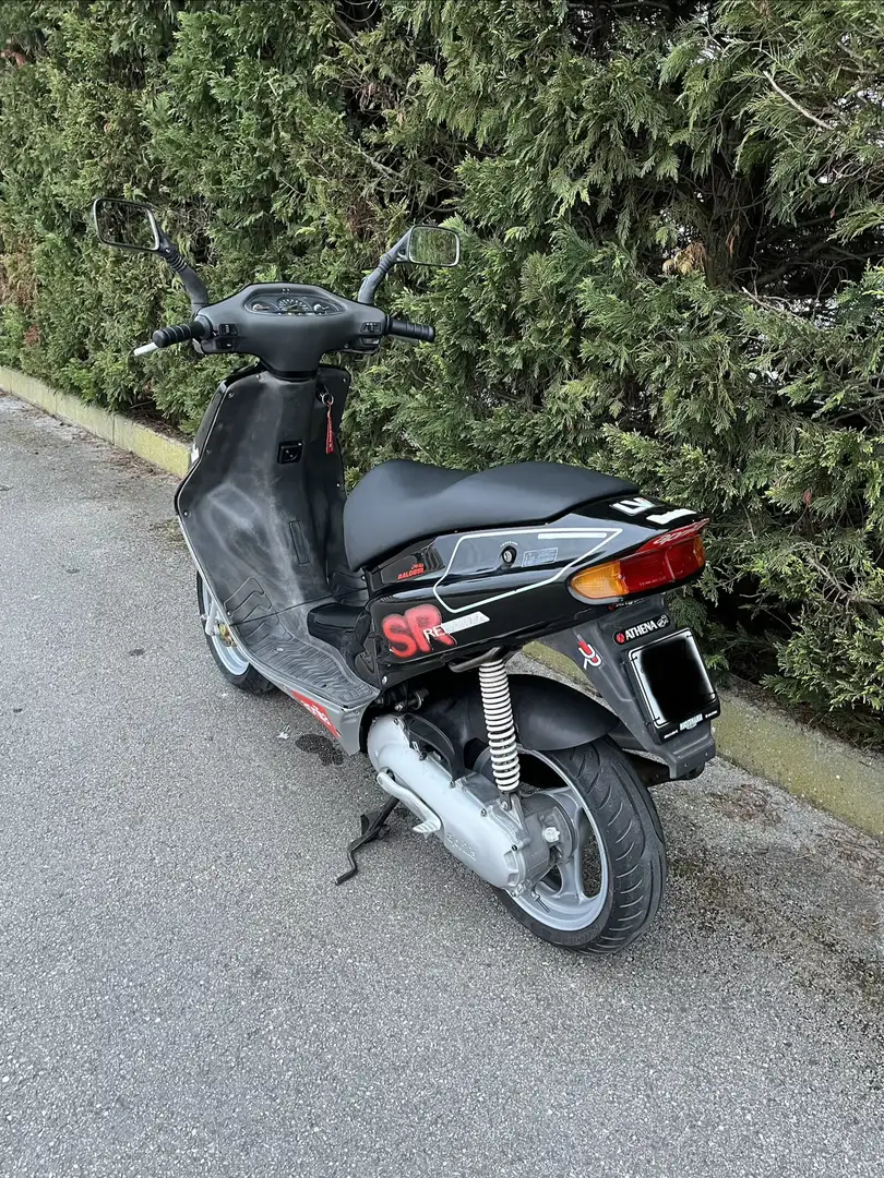 Aprilia SR 50 Replica Max Biaggi Negro - 2
