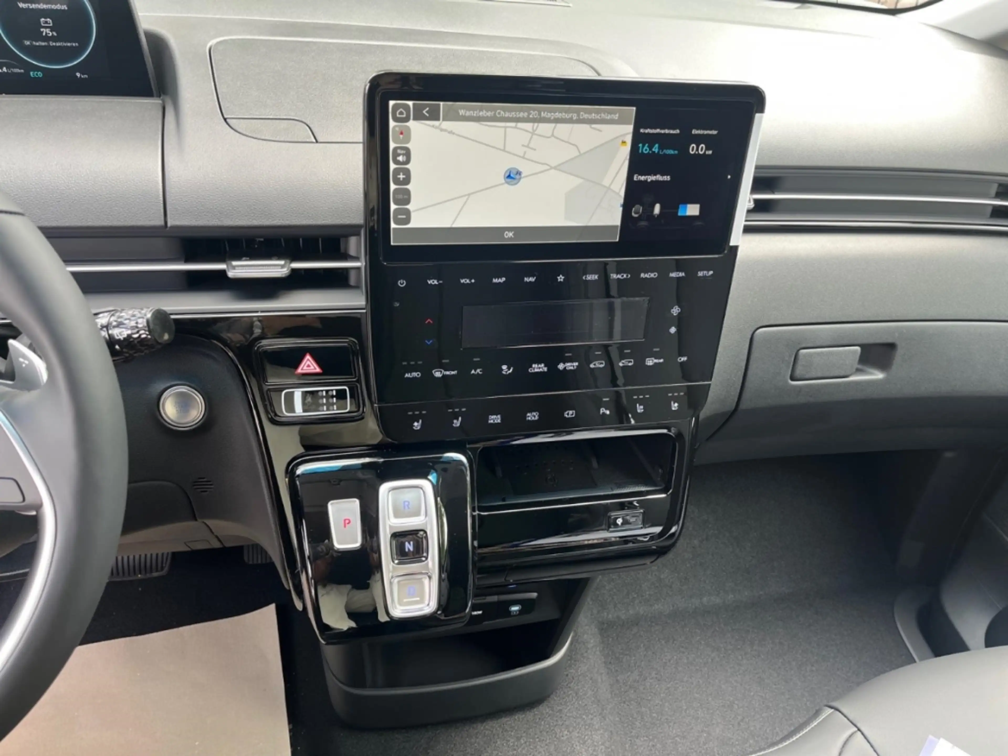 Hyundai STARIA Prime HEV 9-Sitzer Automatik Leder 360°-Kamera (SV — photo 5