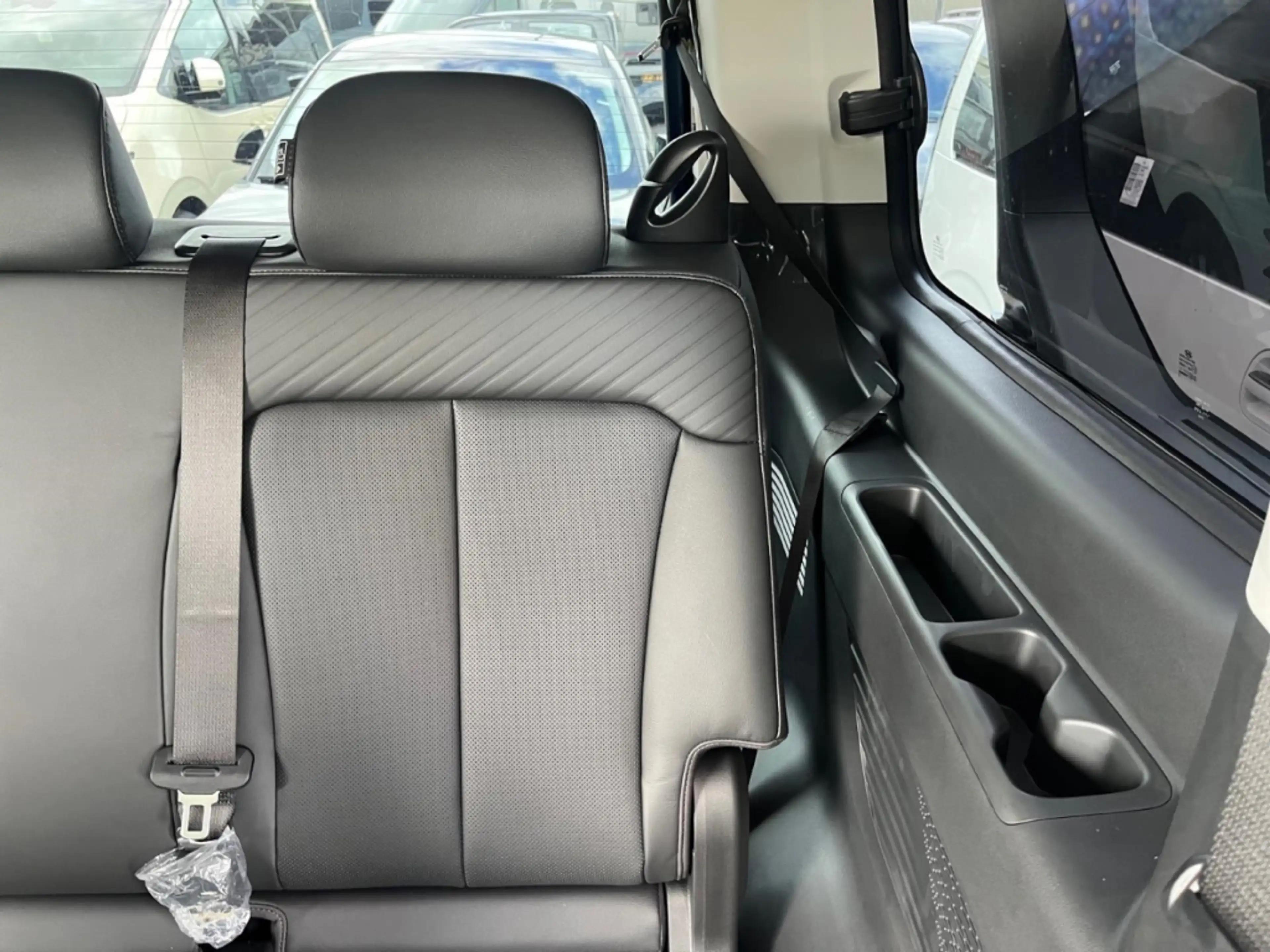 Hyundai STARIA Prime HEV 9-Sitzer Automatik Leder 360°-Kamera (SV — photo 14