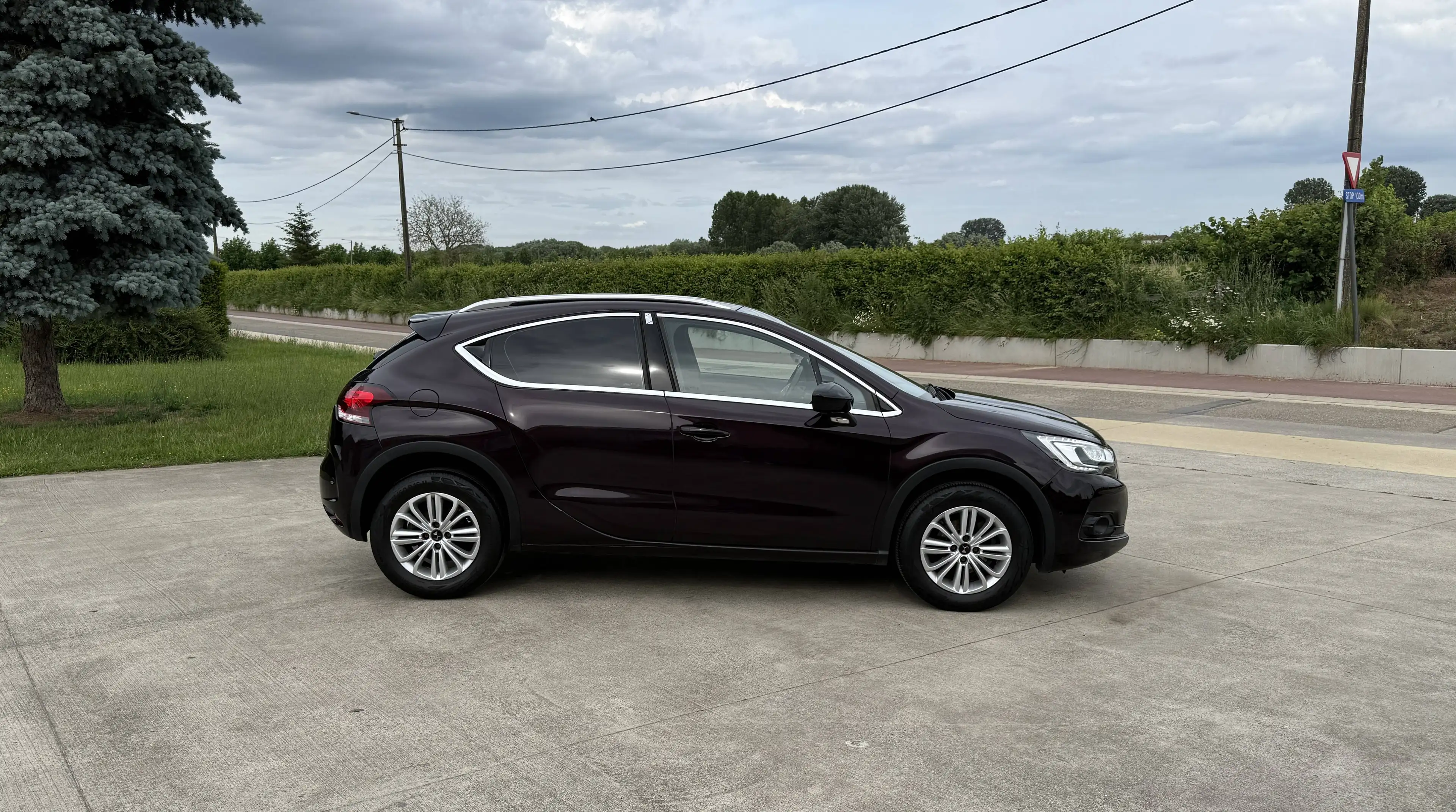 DS Automobiles DS 4 Crossback 1.2i Essence ** CarPlay - Caméra ** GAR 12M — photo 8