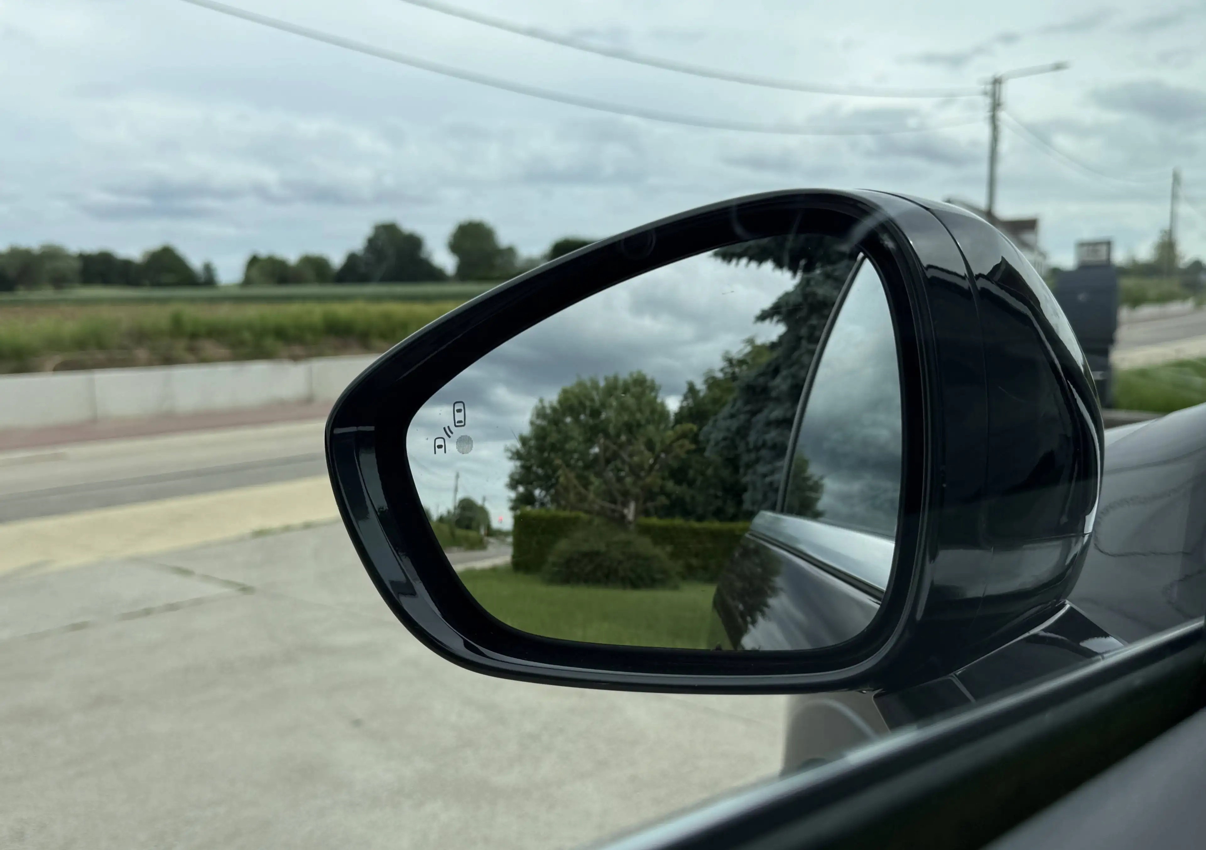 DS Automobiles DS 4 Crossback 1.2i Essence ** CarPlay - Caméra ** GAR 12M — photo 10