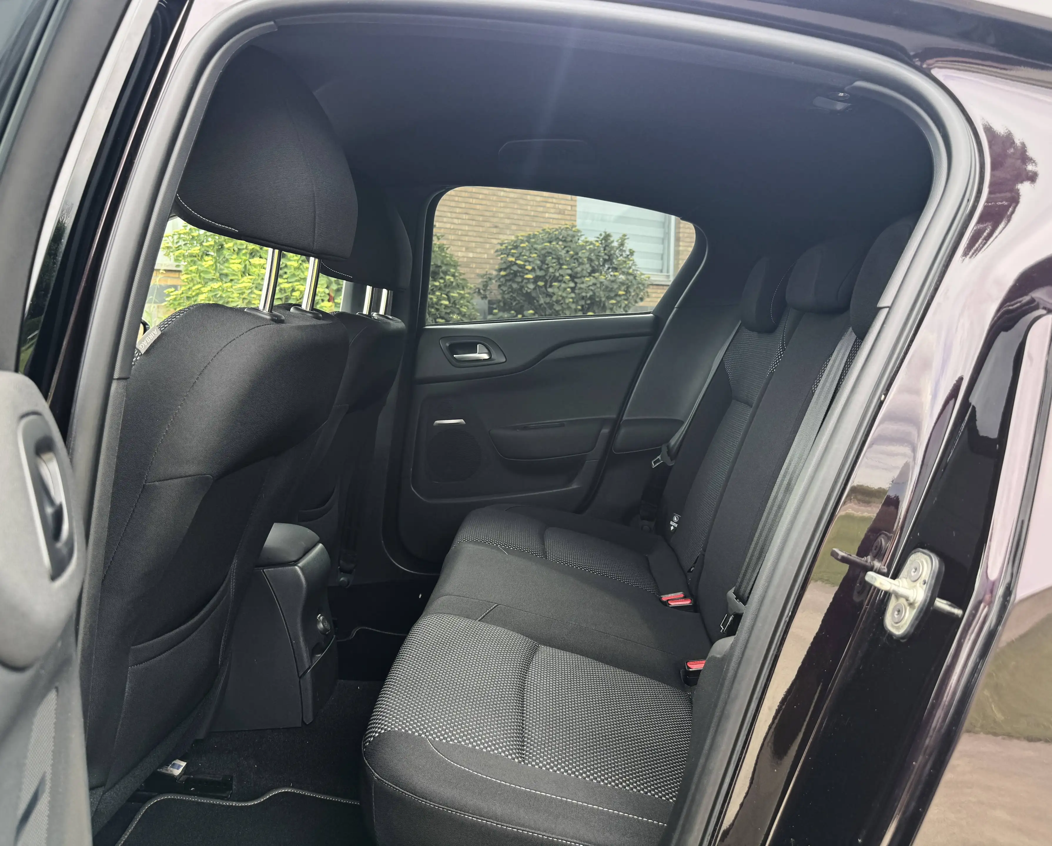 DS Automobiles DS 4 Crossback 1.2i Essence ** CarPlay - Caméra ** GAR 12M — photo 13
