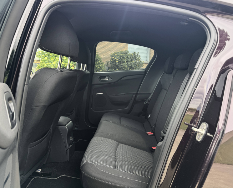 DS Automobiles DS 4 Crossback 1.2i Essence ** CarPlay - Caméra ** GAR 12M — photo 13