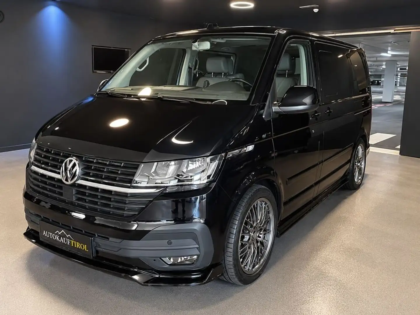 Volkswagen T5 Multivan Highline Schwarz - 1