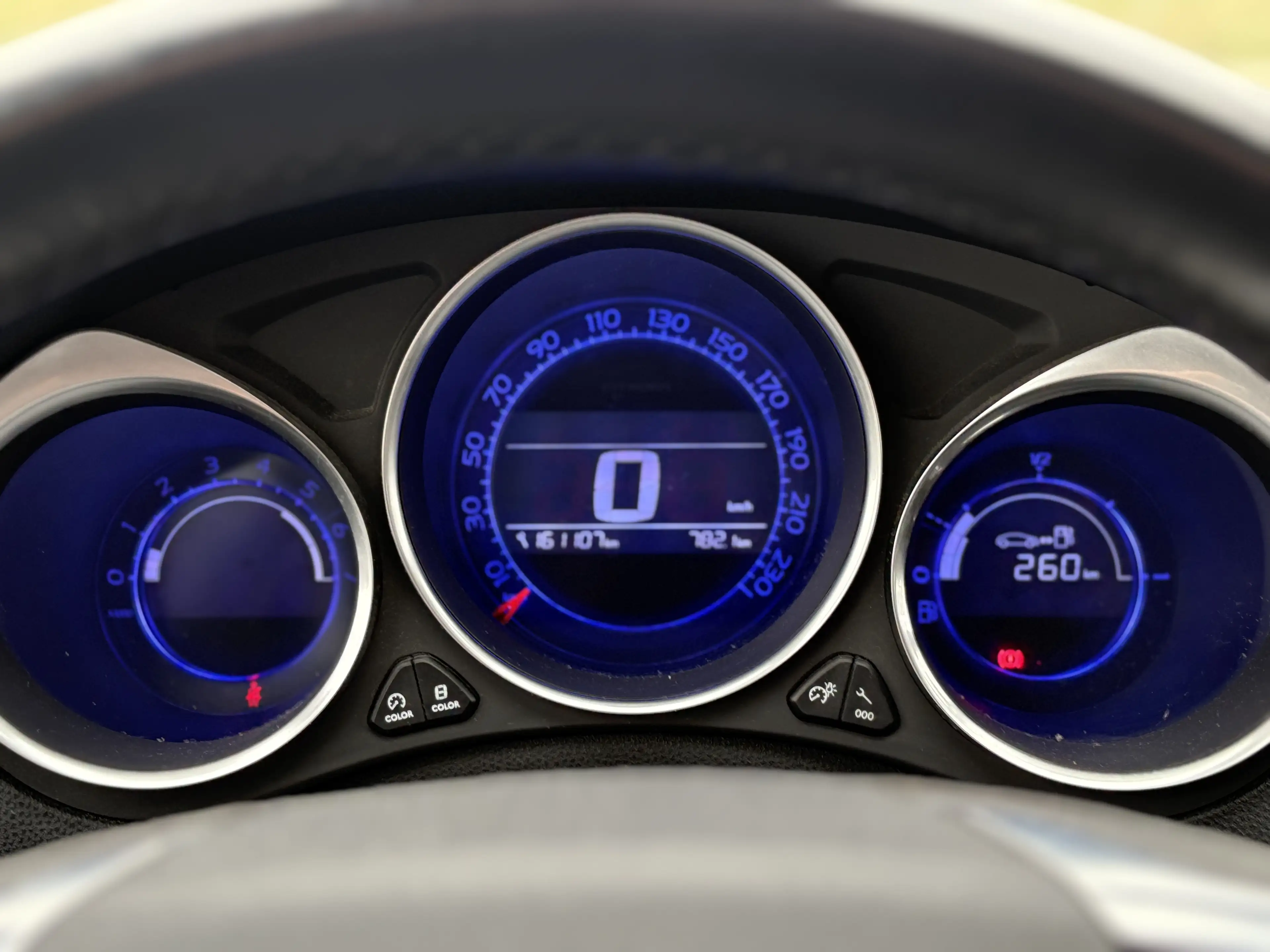 Citroen DS4 DS4 1.6 e-HDi — photo 15